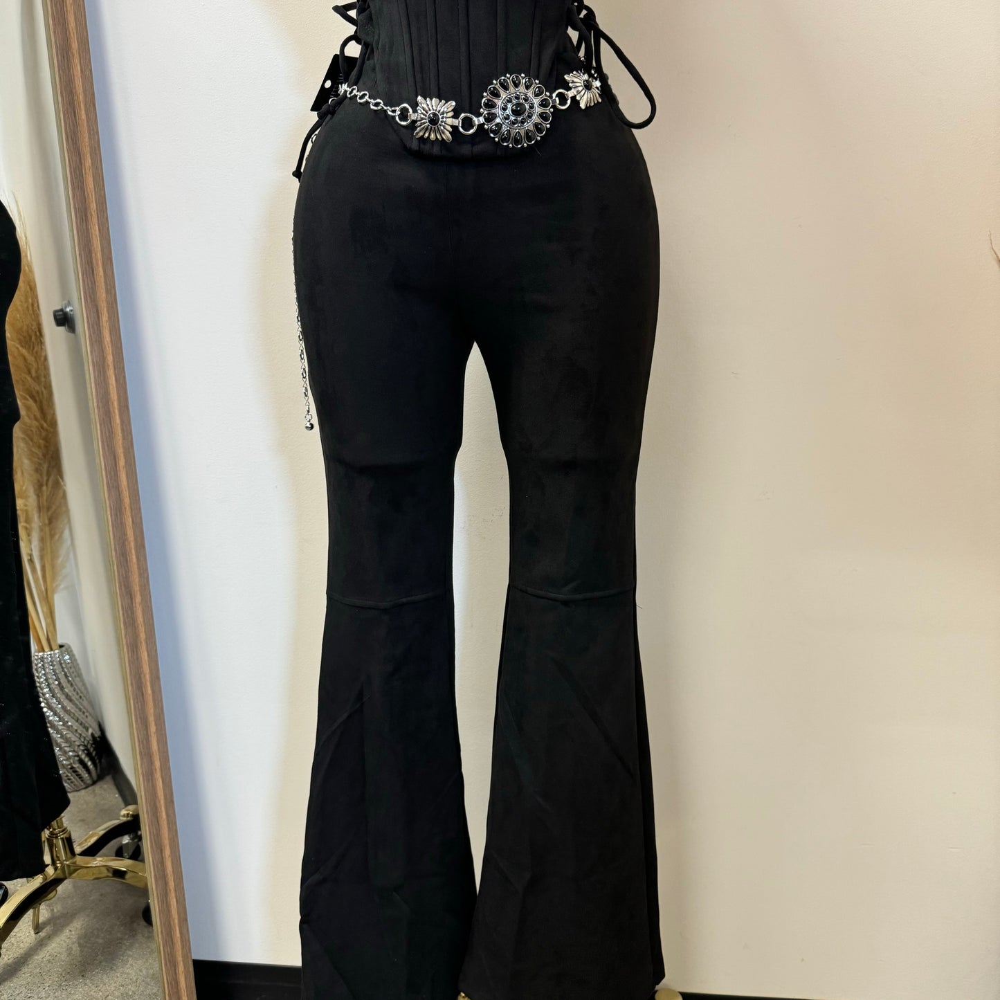 Jaripeo Suede Pant Set-Black1