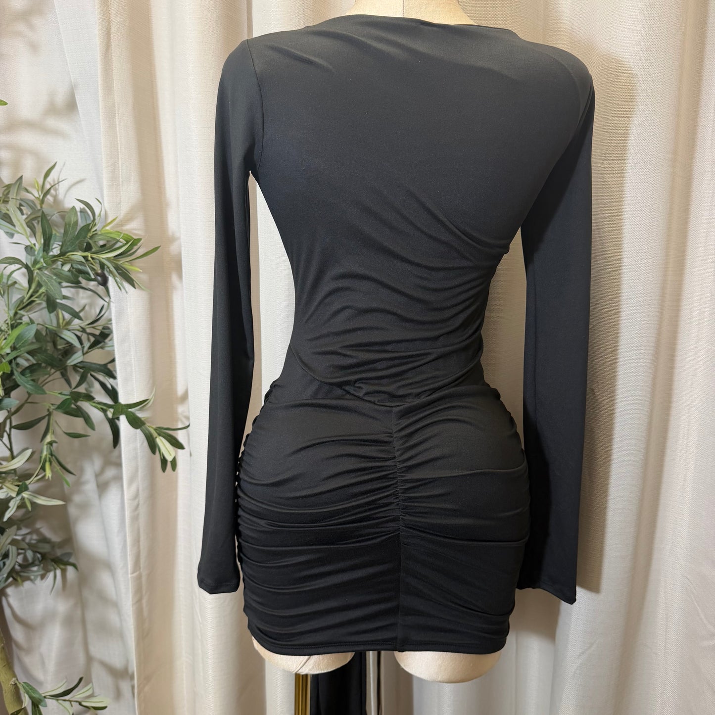 Long sleeve Dress with front Detail-Black