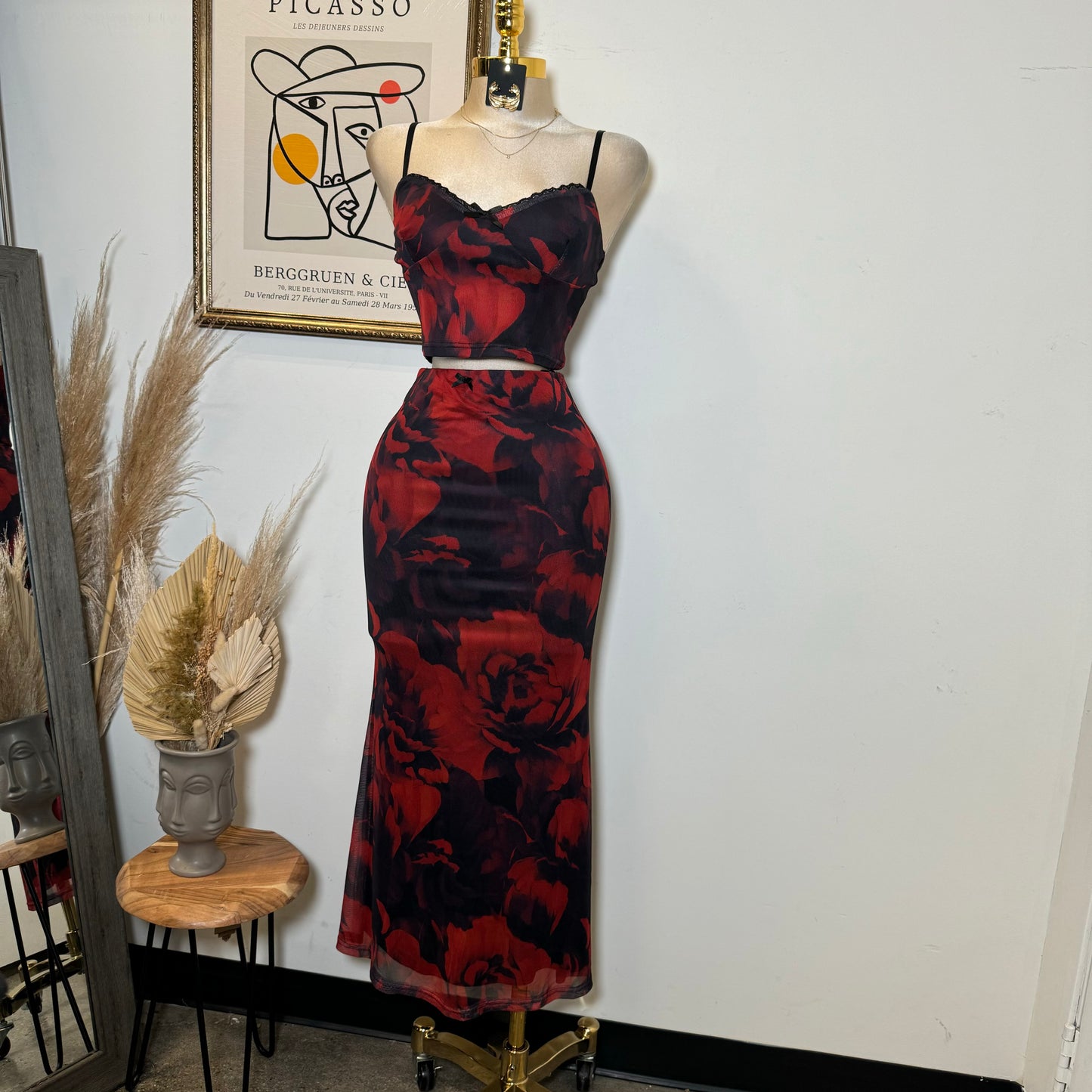 Mesh Skirt Set-Black/Red