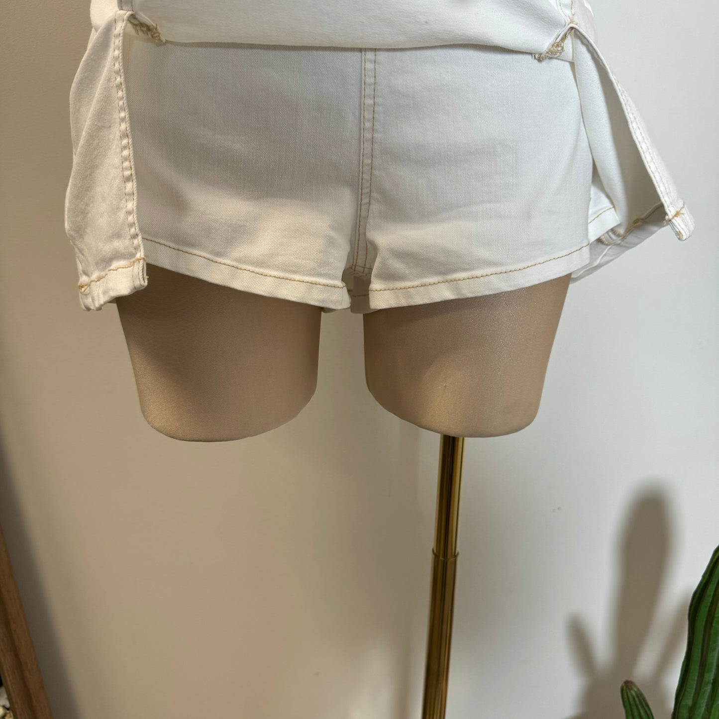 Double Side Slit Denim Skort-White