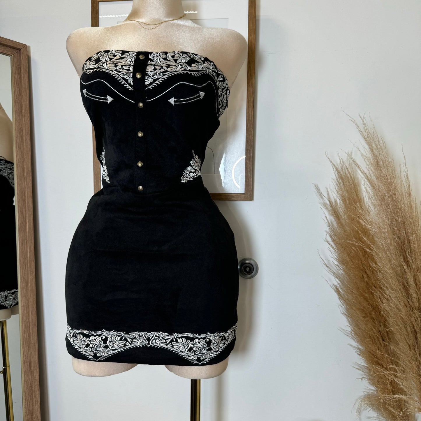 La Bota Suede Dress-Black