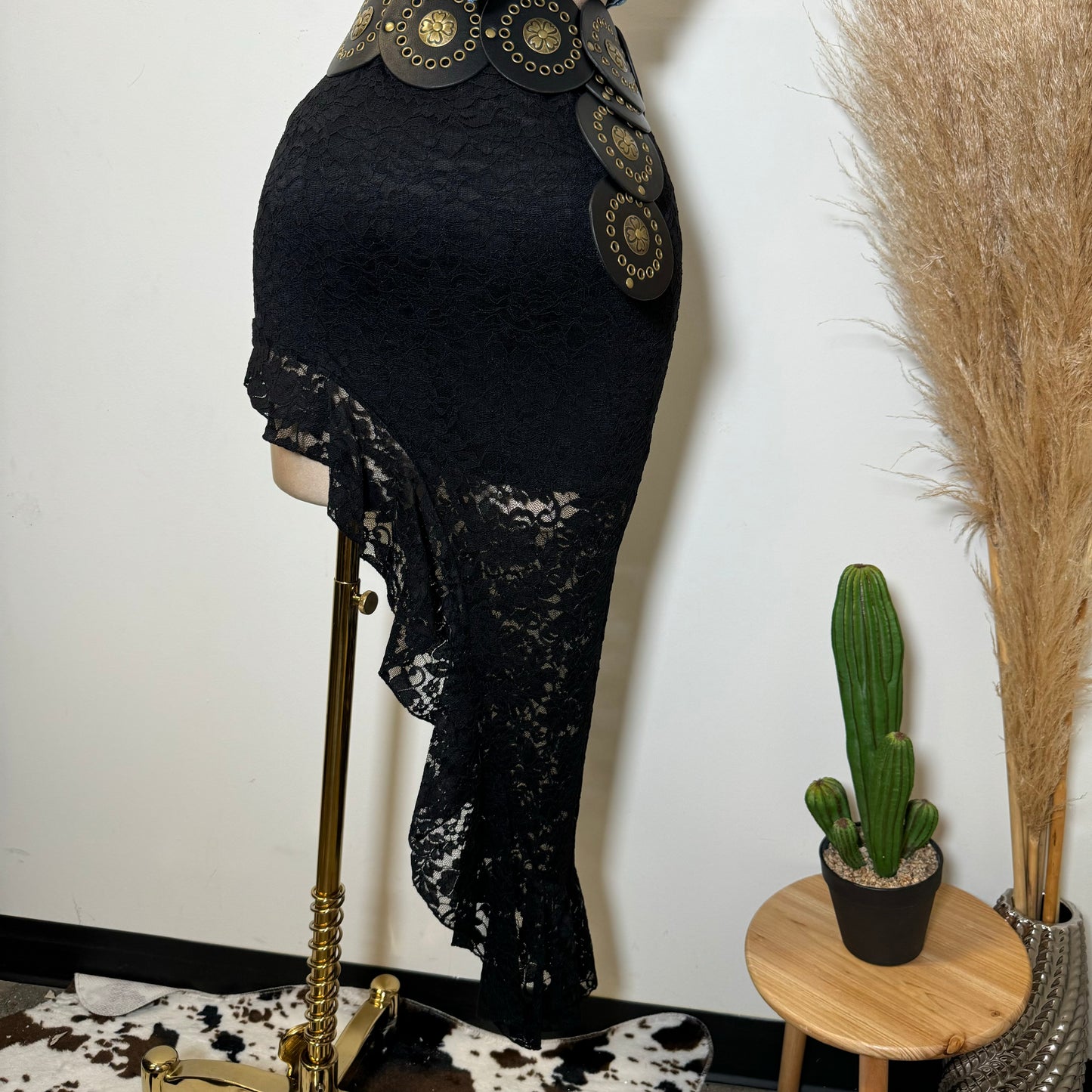 Asymmetrical Lace Maxi Skirt-Black