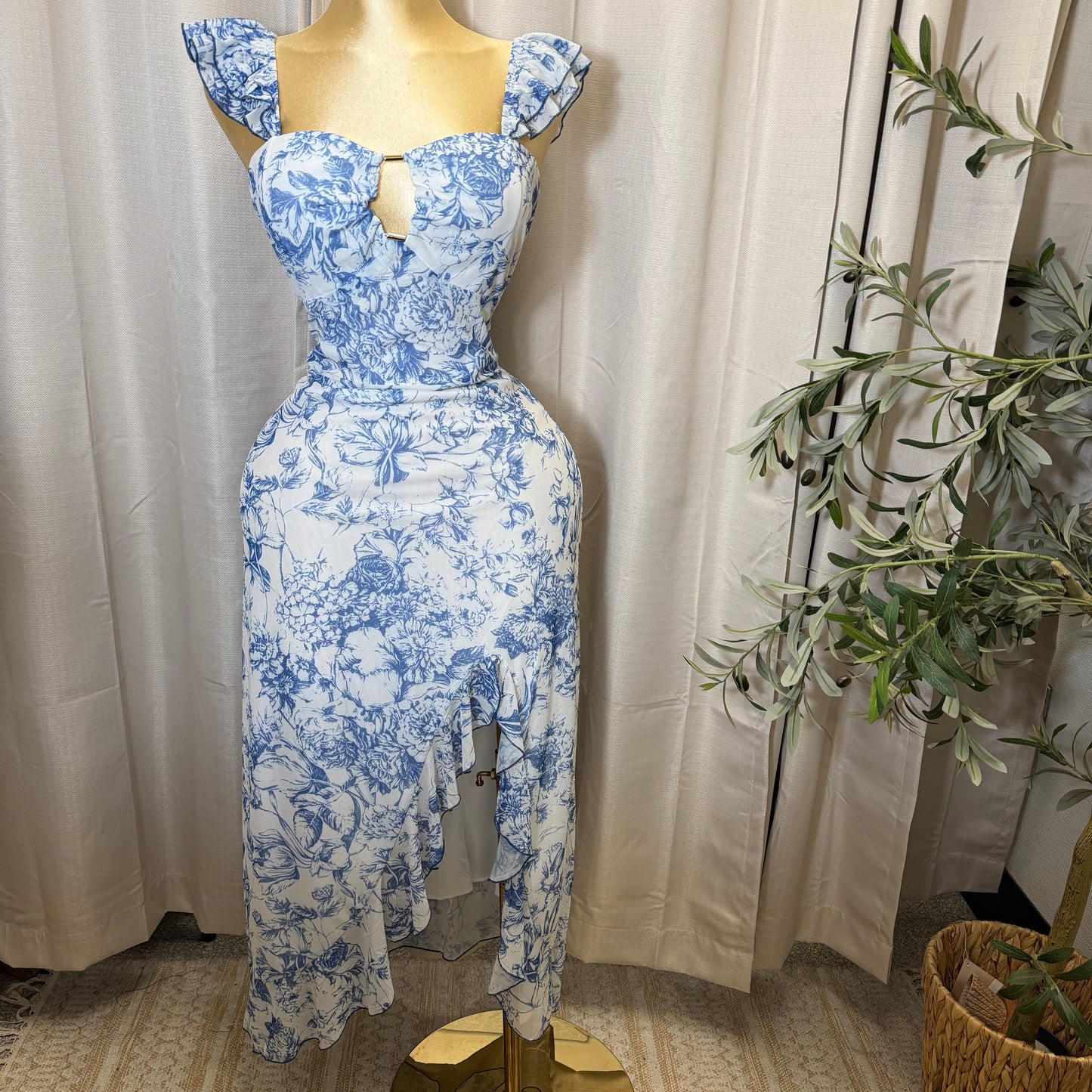 PL-Floral Print Ruffle Sleeve Mesh Maxi Dress-white/ blue