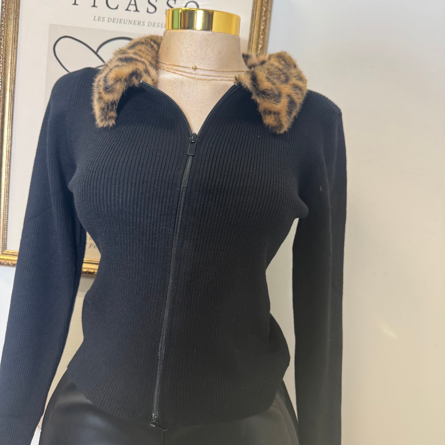 Leopard Fur Collard Double zip-Black