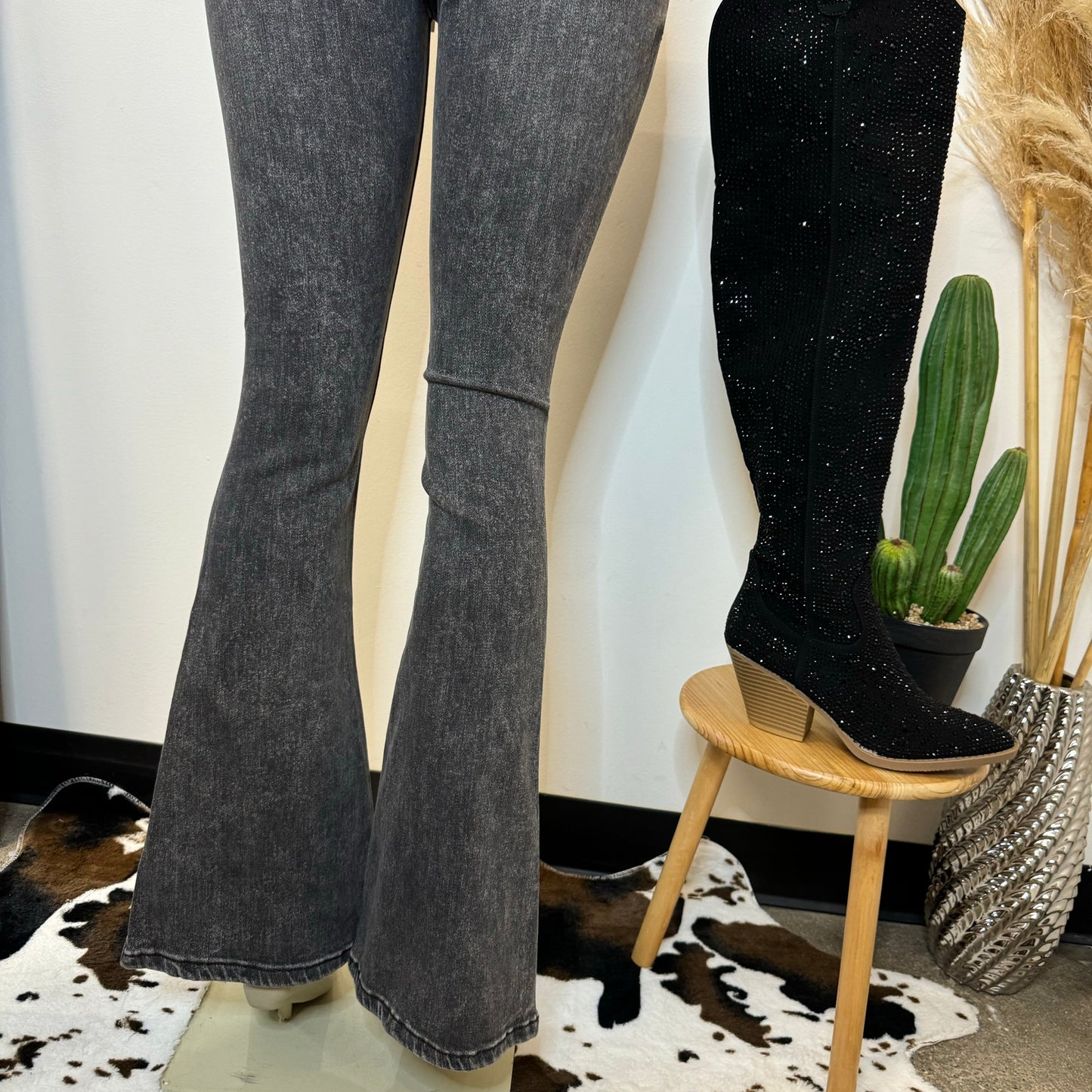 Flare High waisted Jeans -Grey