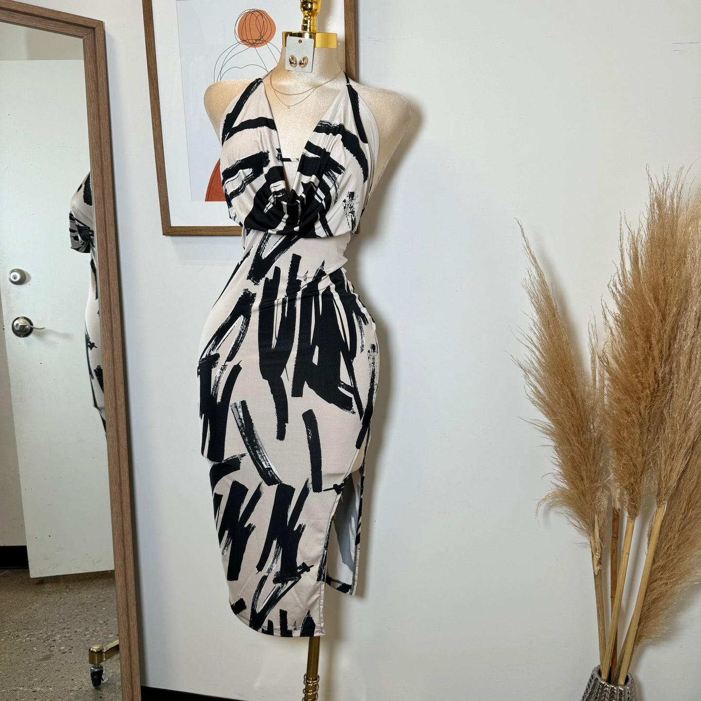 Venechia Cowl Open Slit Dress-Black/White1