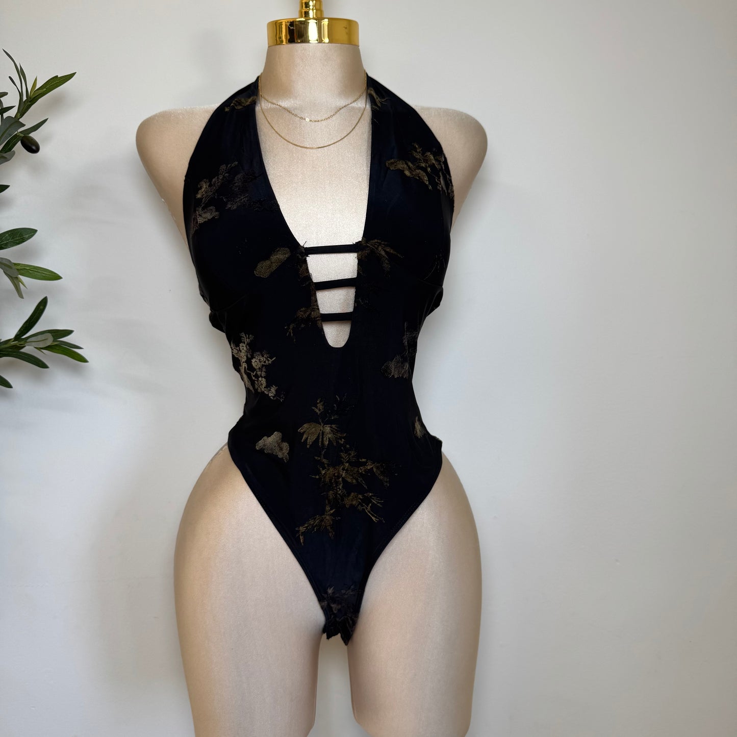 Halter Deep V Neck Bodysuit-Black