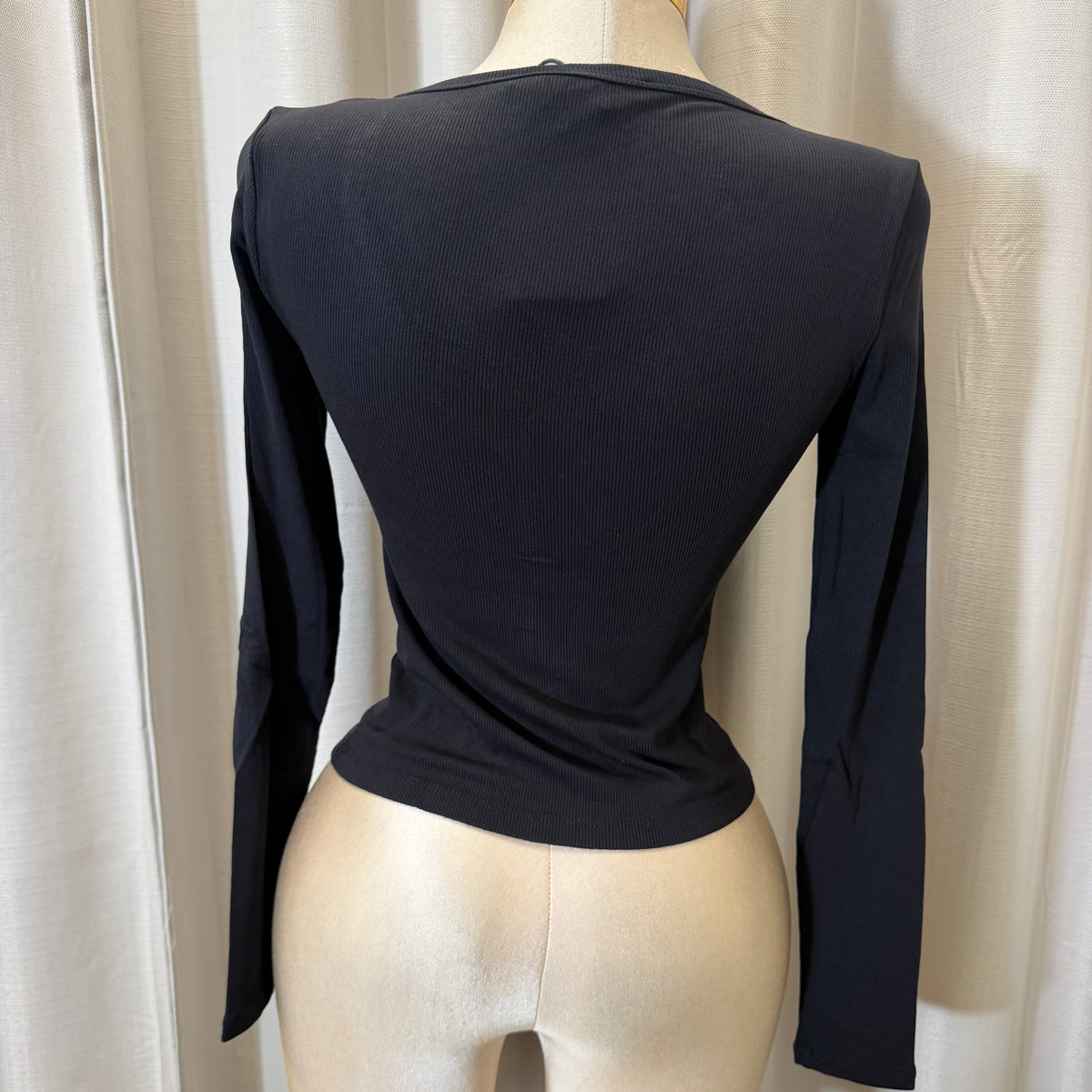 Long sleeve Ribbed Top-Black
