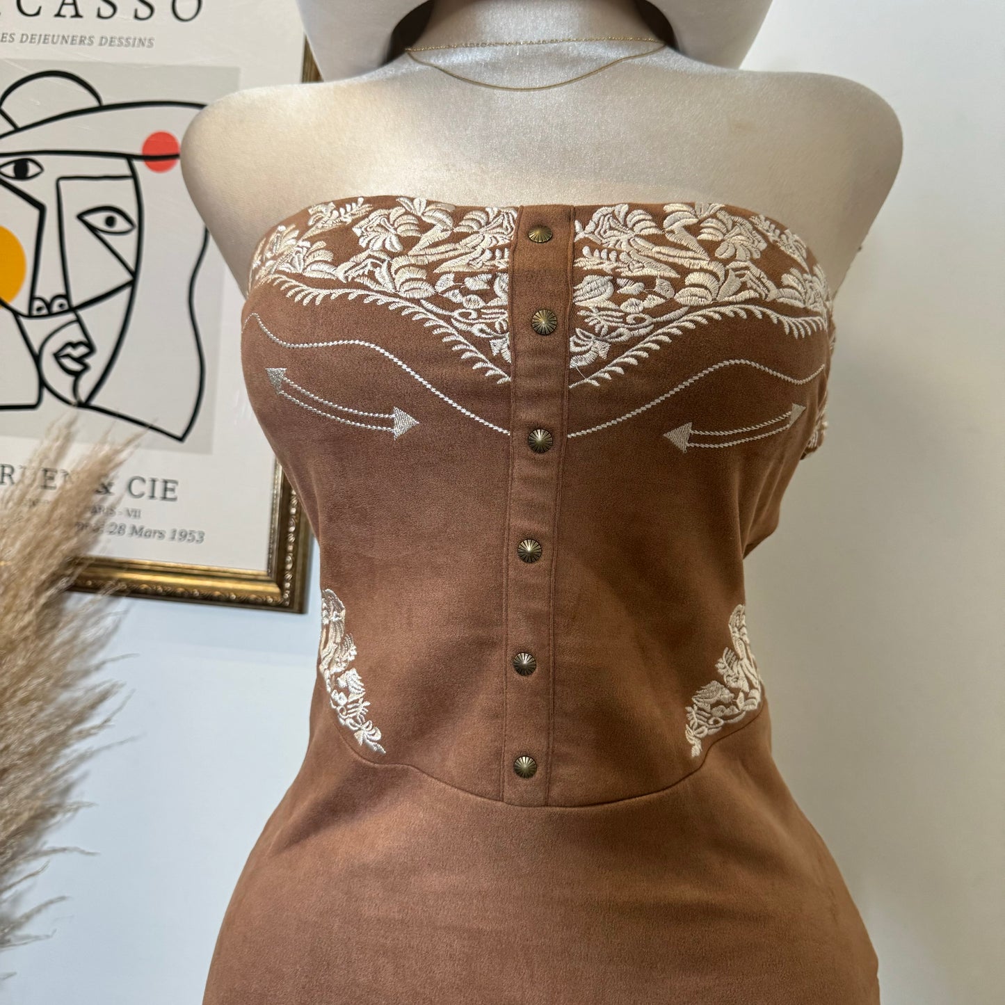 La Bota Suede Dress-Brown