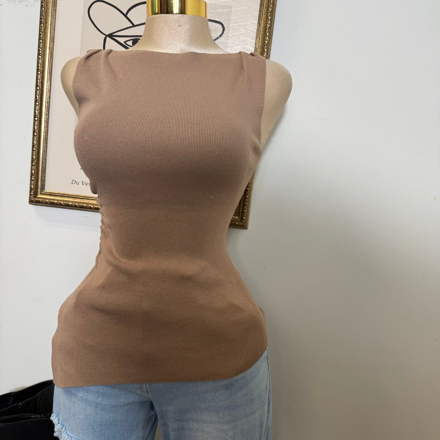 Asymmetrical hem Sleeveless Knit Top-Light Mocha