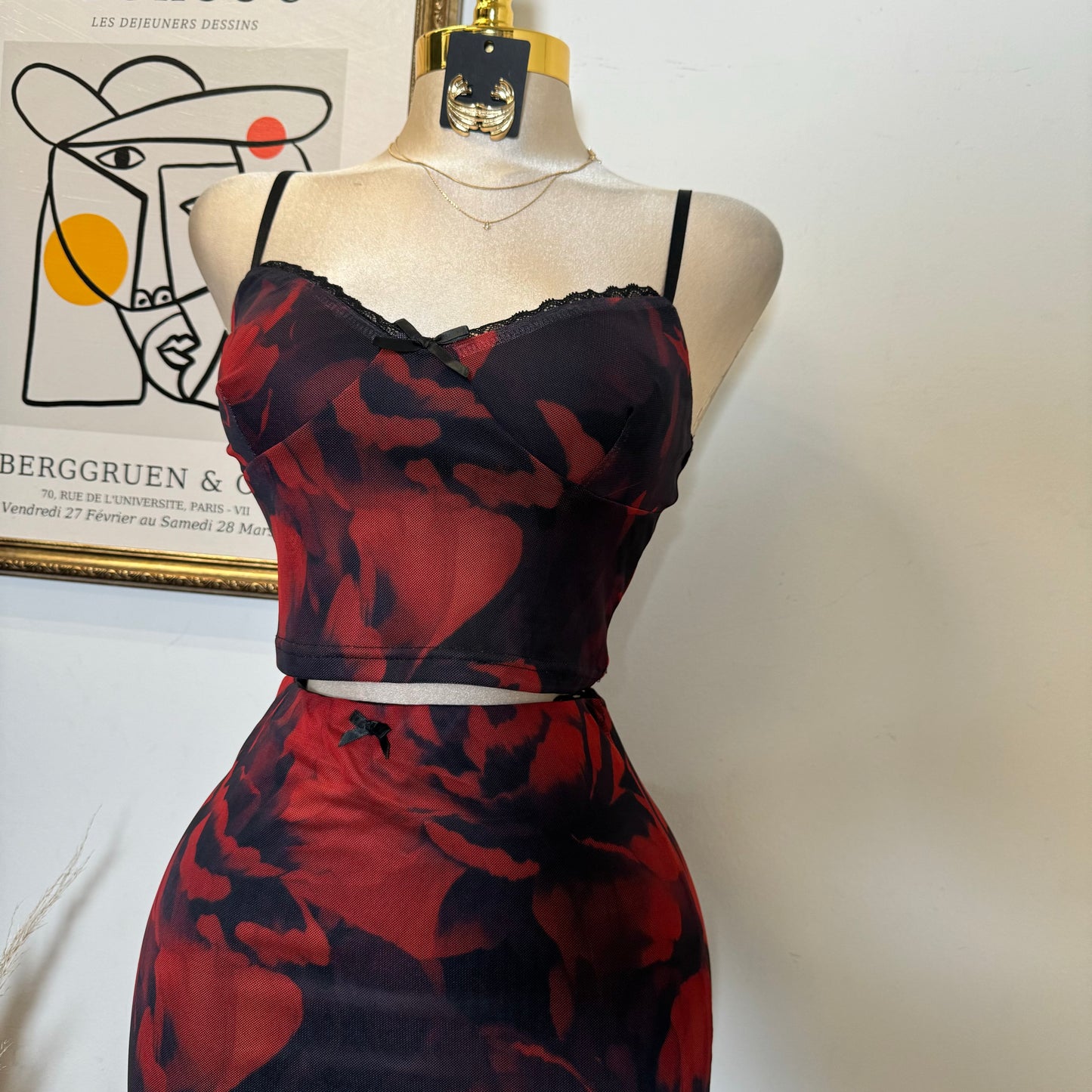 Mesh Skirt Set-Black/Red