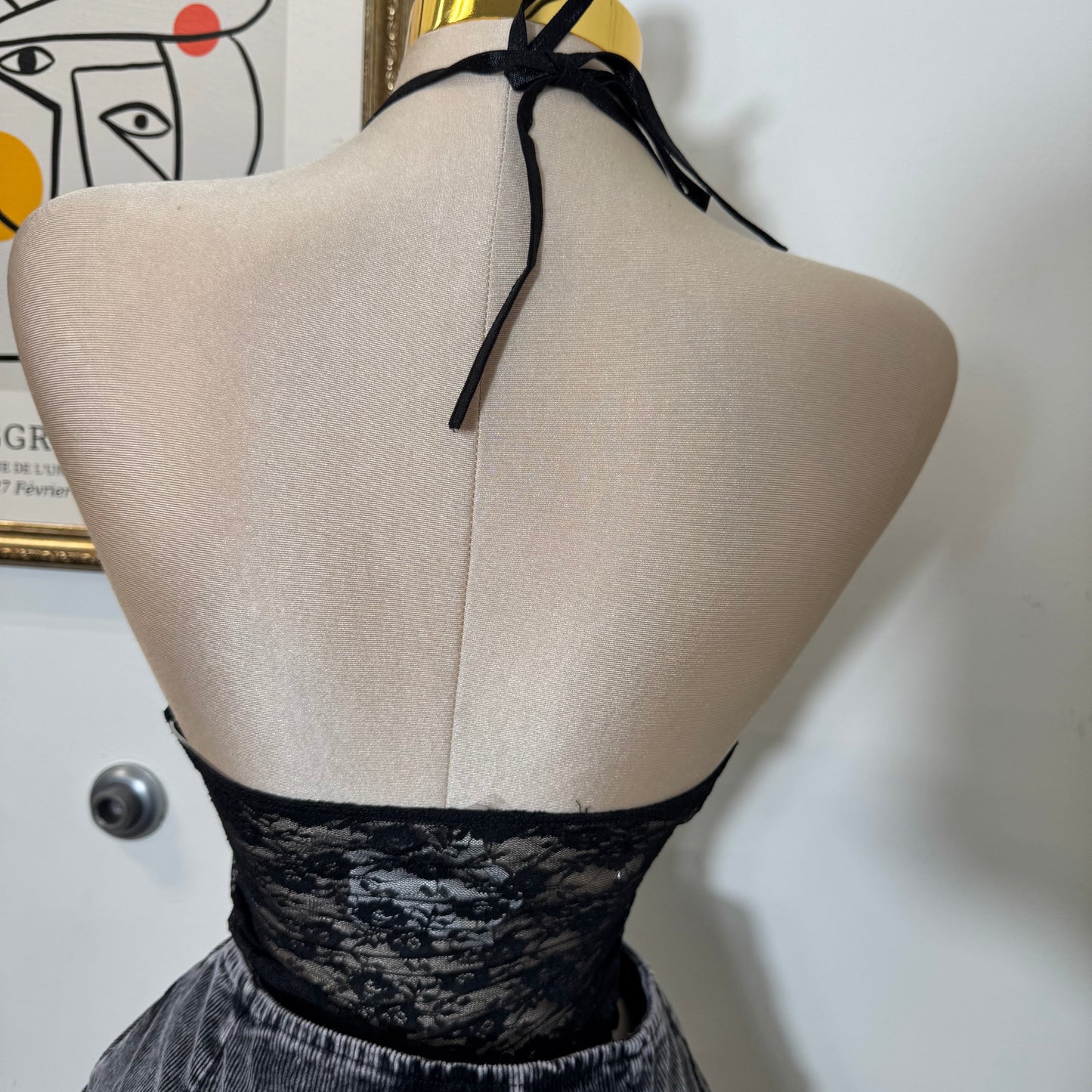 Lace Vencha w Front Lace Up Halter Top -Black