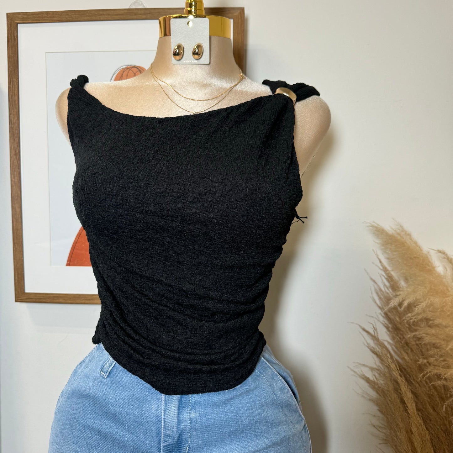 Metak Trim Textured Top-Black