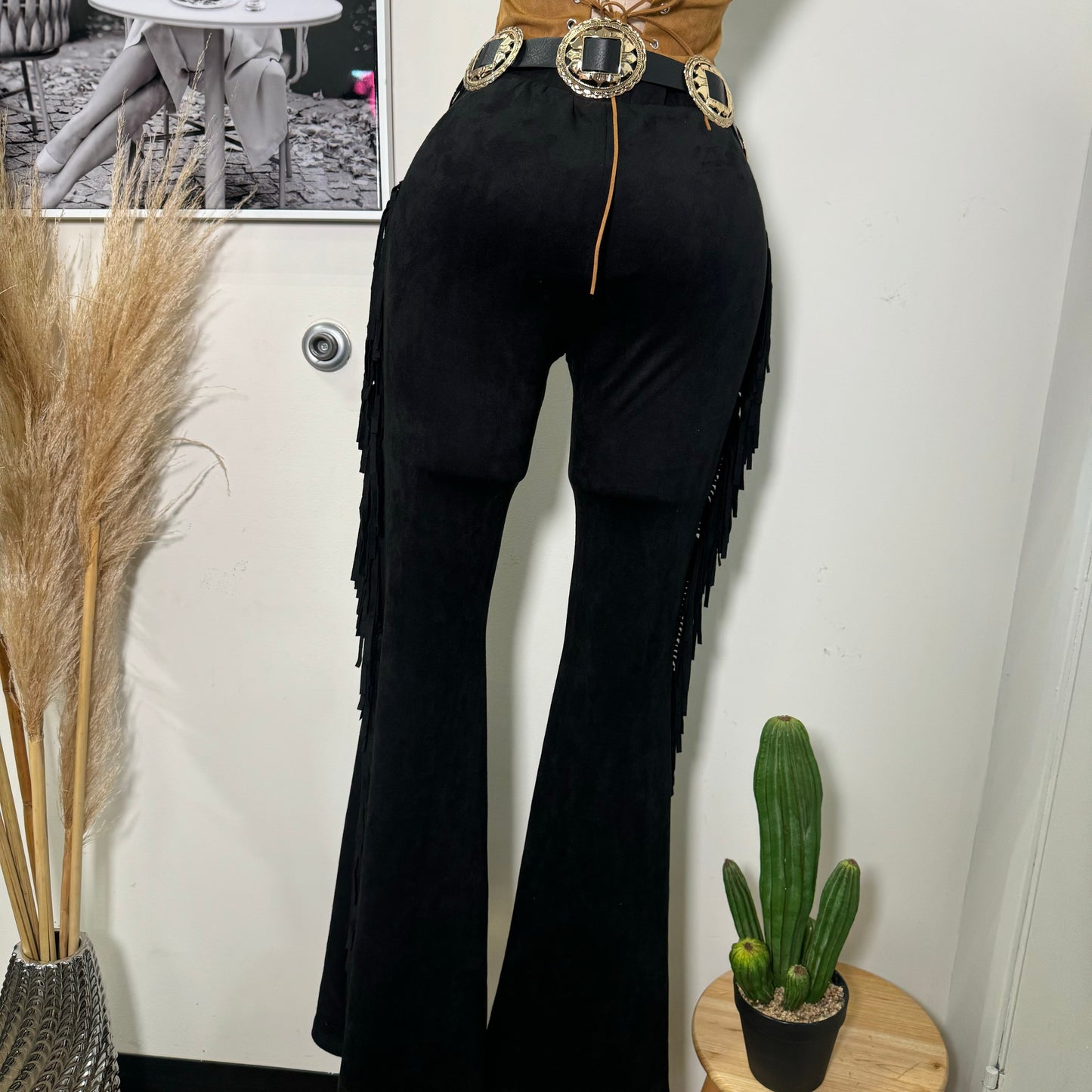 Lo Tienes Todo Fringe Pants-Black