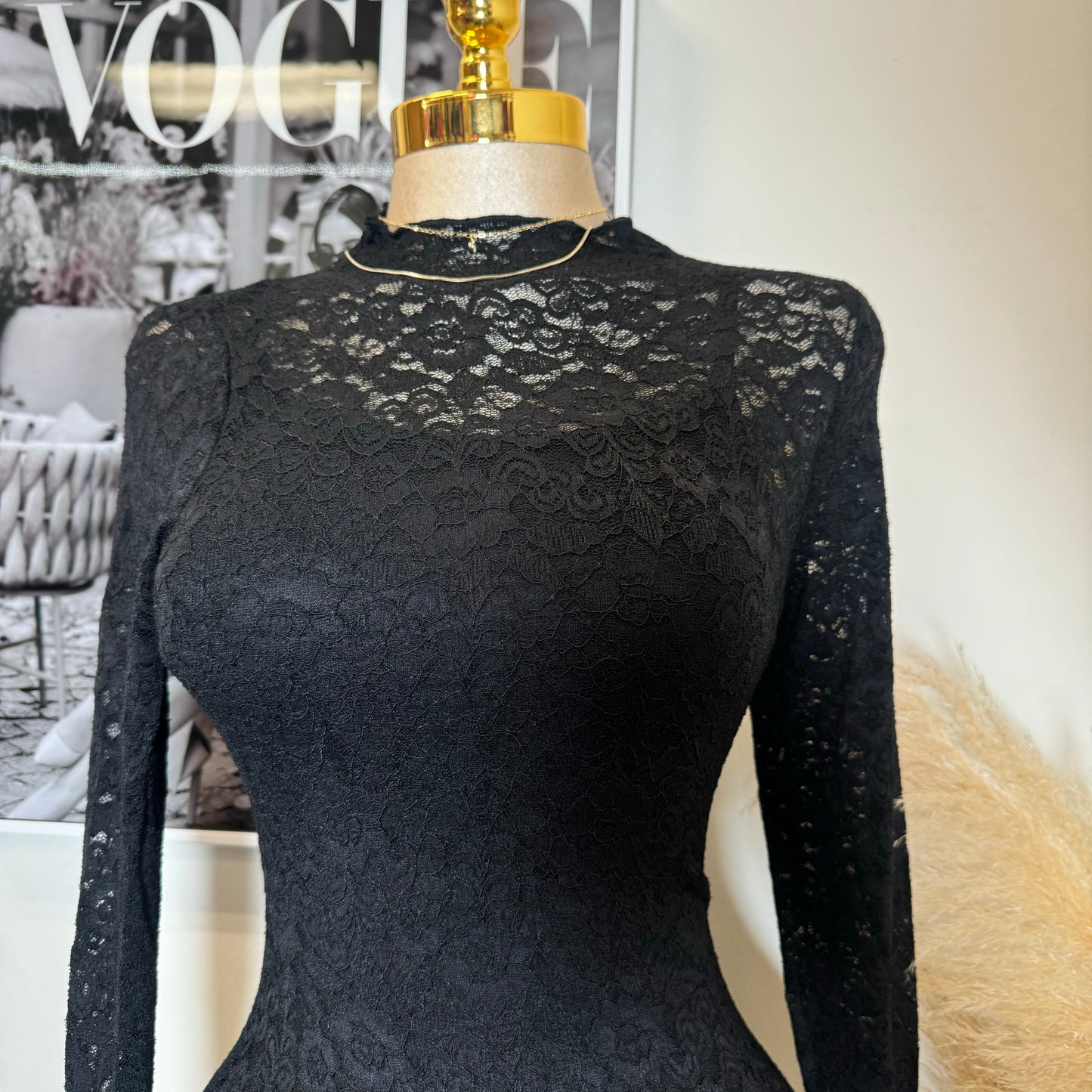 Rosie Lace Dress-Black