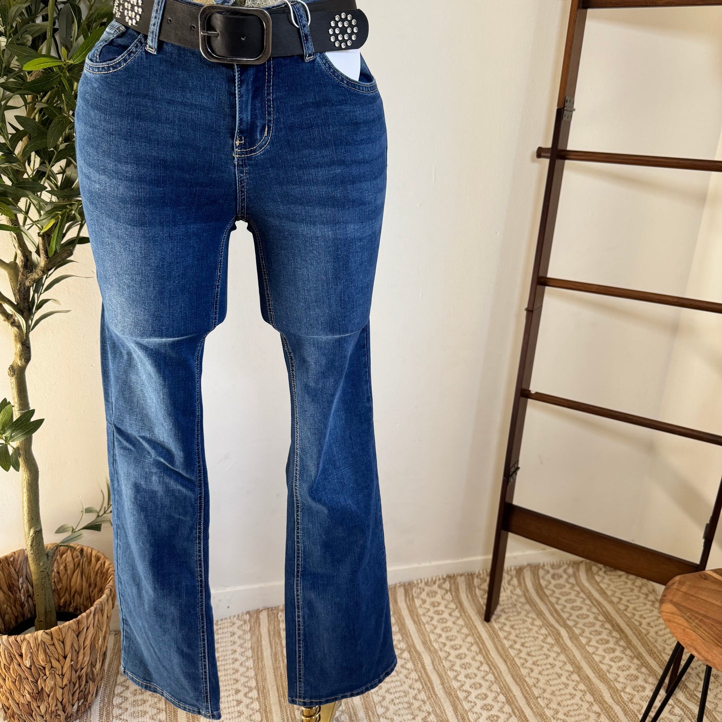 Flare Jeans with Belt-Blue