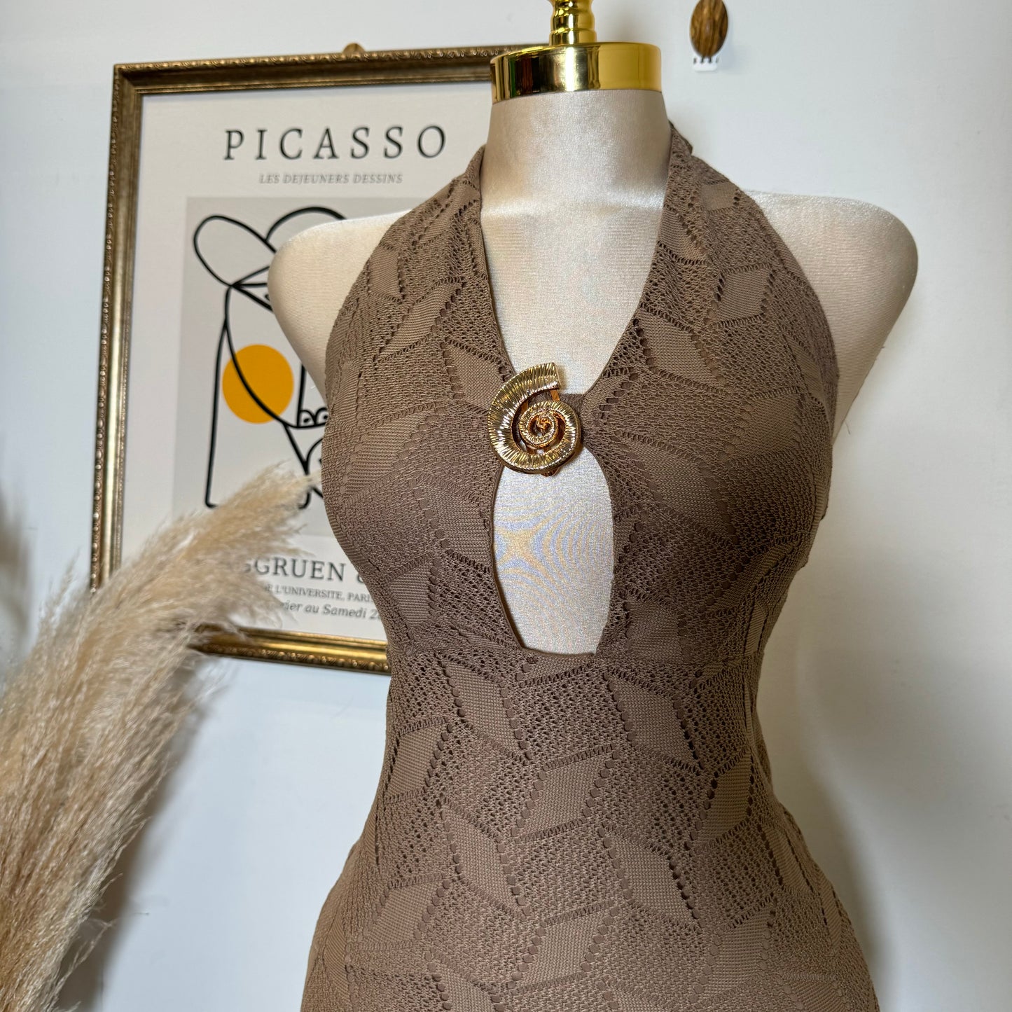 Sole texture knit with Hardware trim Dress-Mocha
