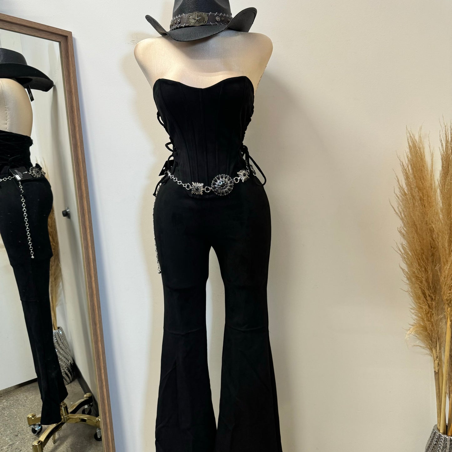 Jaripeo Suede Pant Set-Black1