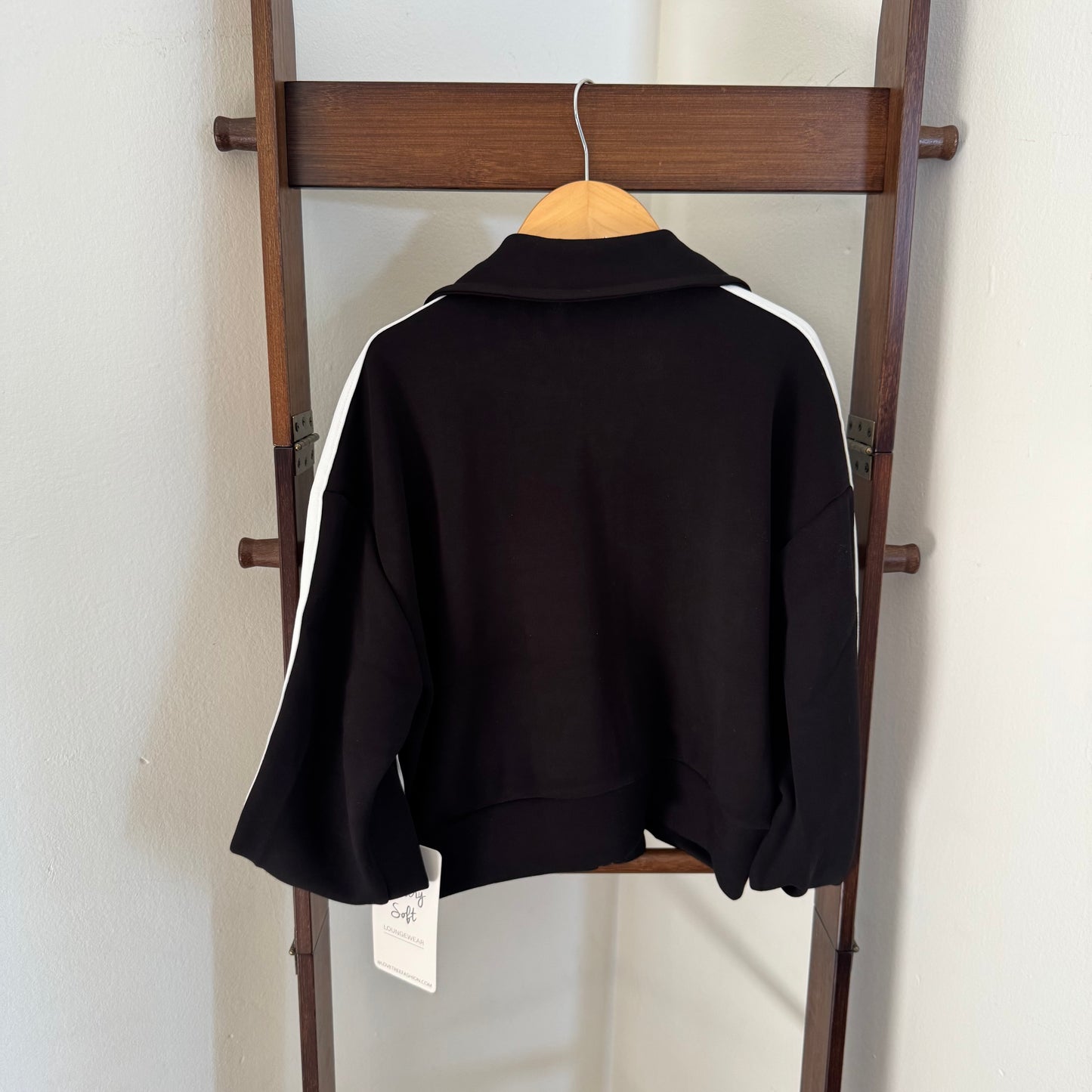Striped Cropped Sweater-Black