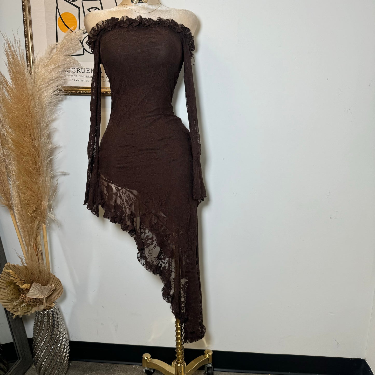 Off Shoulder Lace Dress-Brown