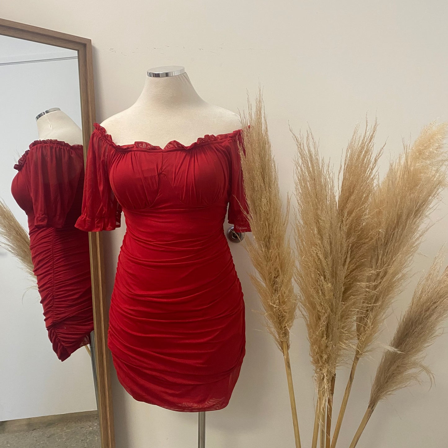 Emory Dress PL-Red
