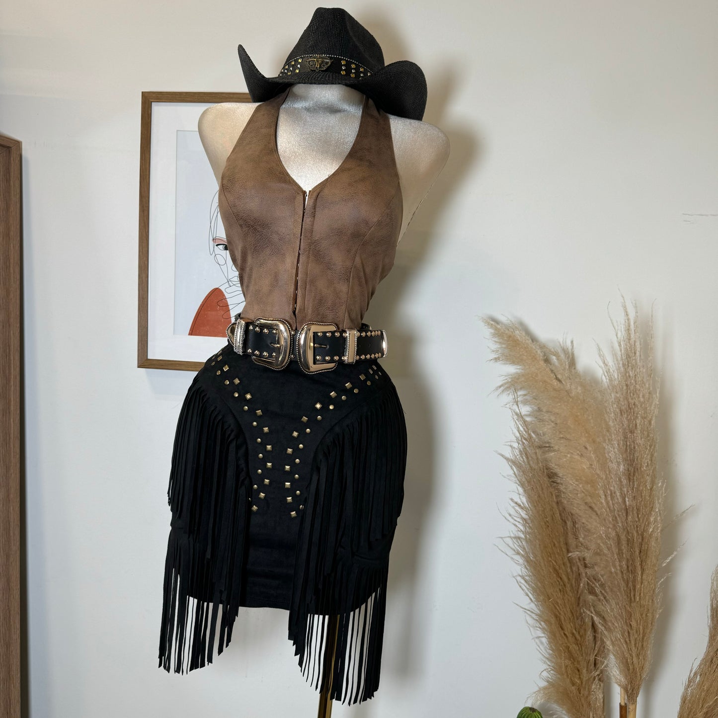 La Muy Muy Fringe Skirt-Black