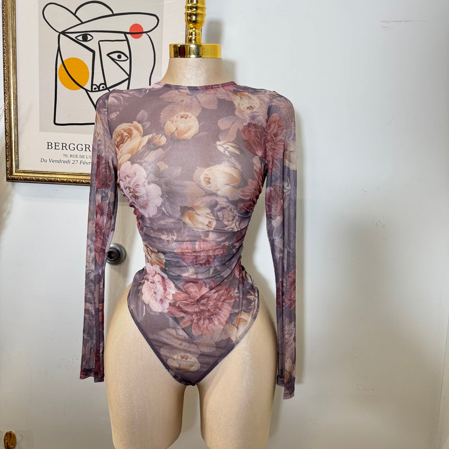 Round Neck Long Sleeve Bodysuit-Pale Lavander
