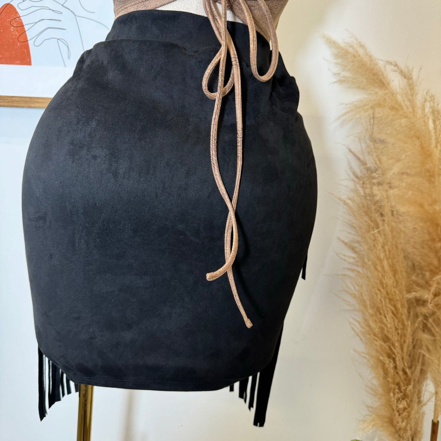 La Muy Muy Fringe Skirt-Black