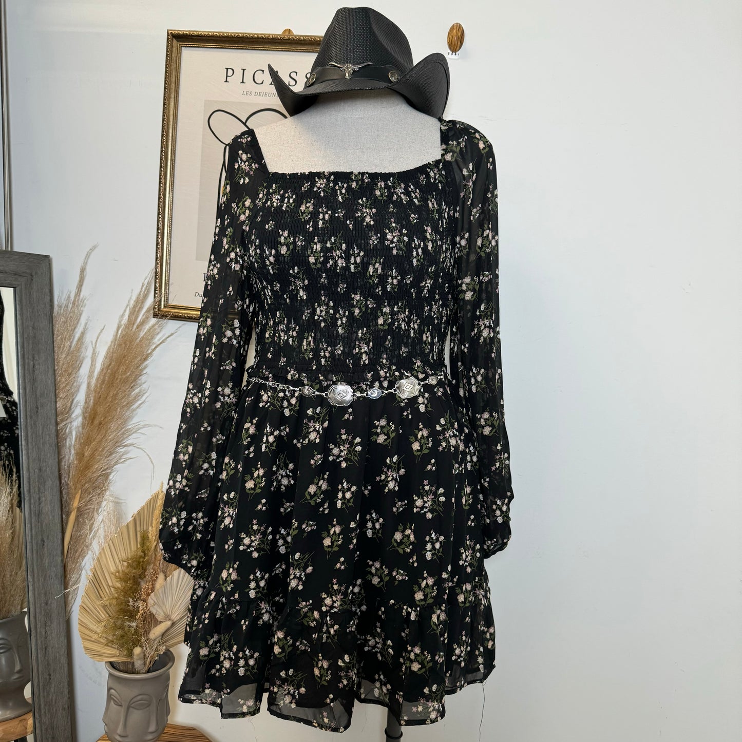 Plus size Long Sleeve Dress-Black