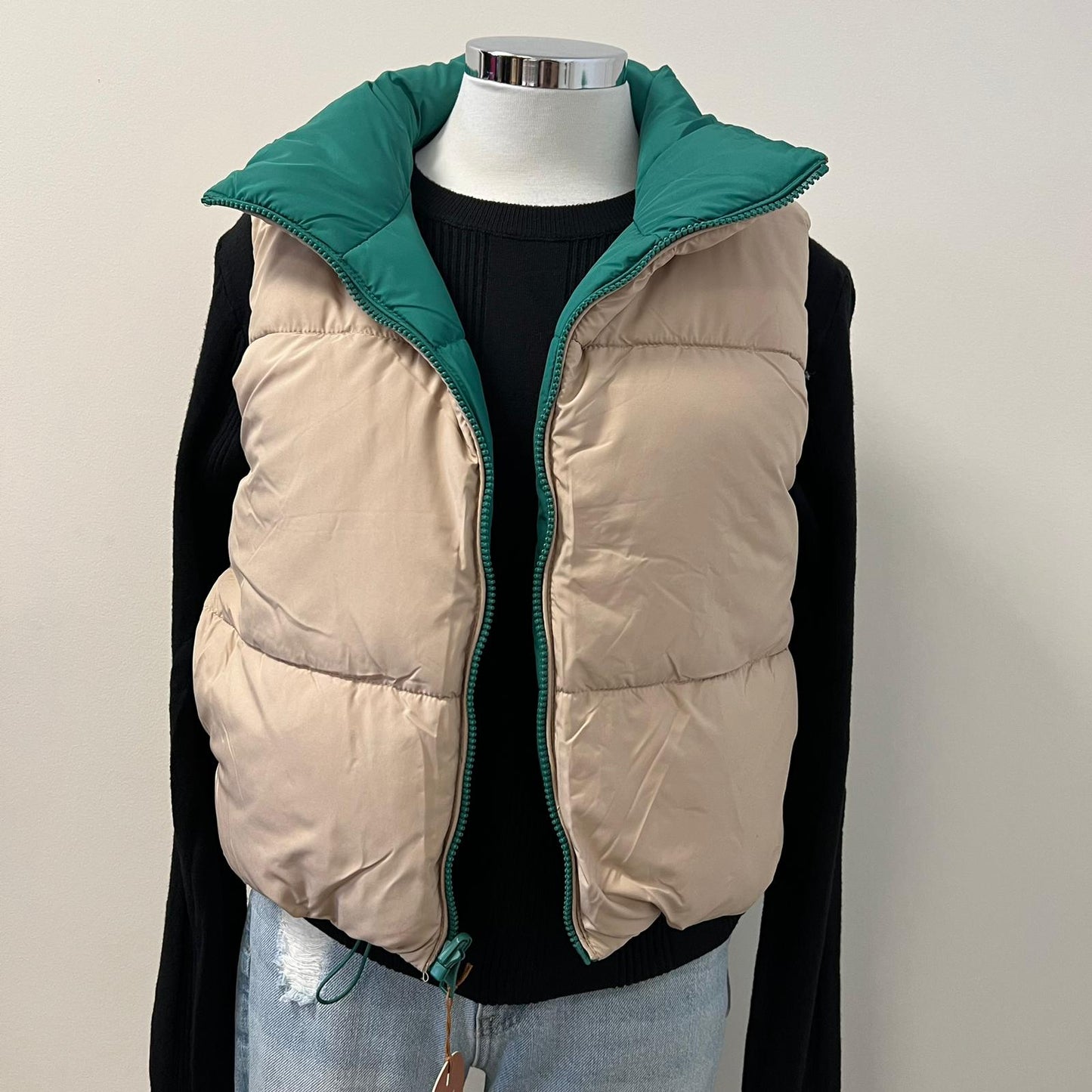 Faiza Reversible Vest- Green