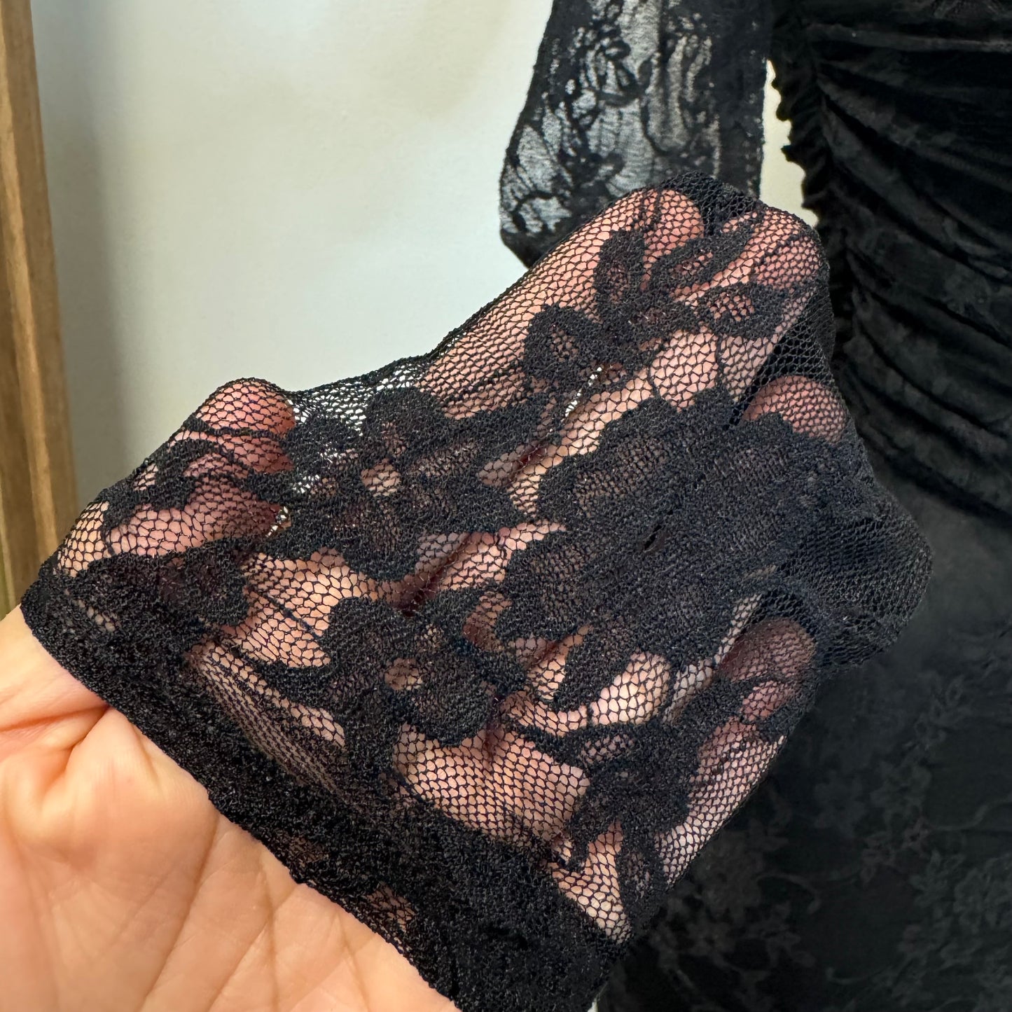 Aimara Lace Long Sleeve  Dress-black