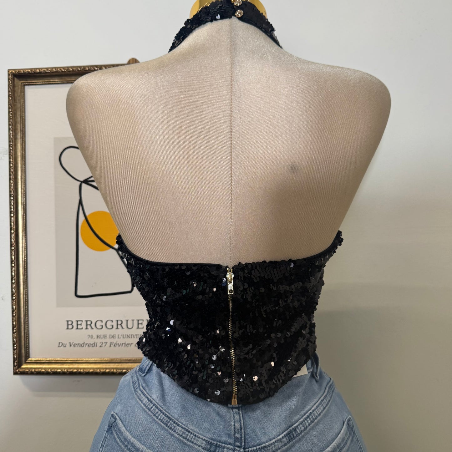 Sequin With Hardware Halter Top-black