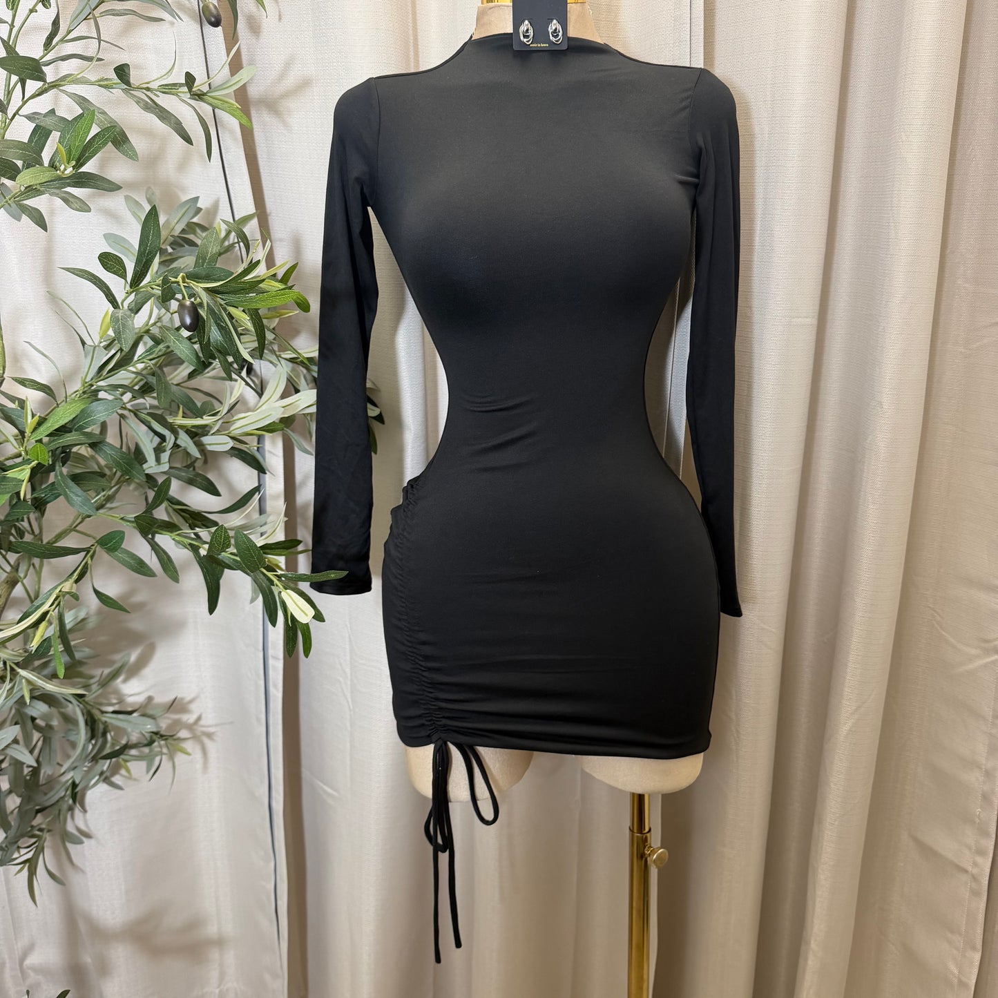 Long Sleeve Double Layered Dress-Black