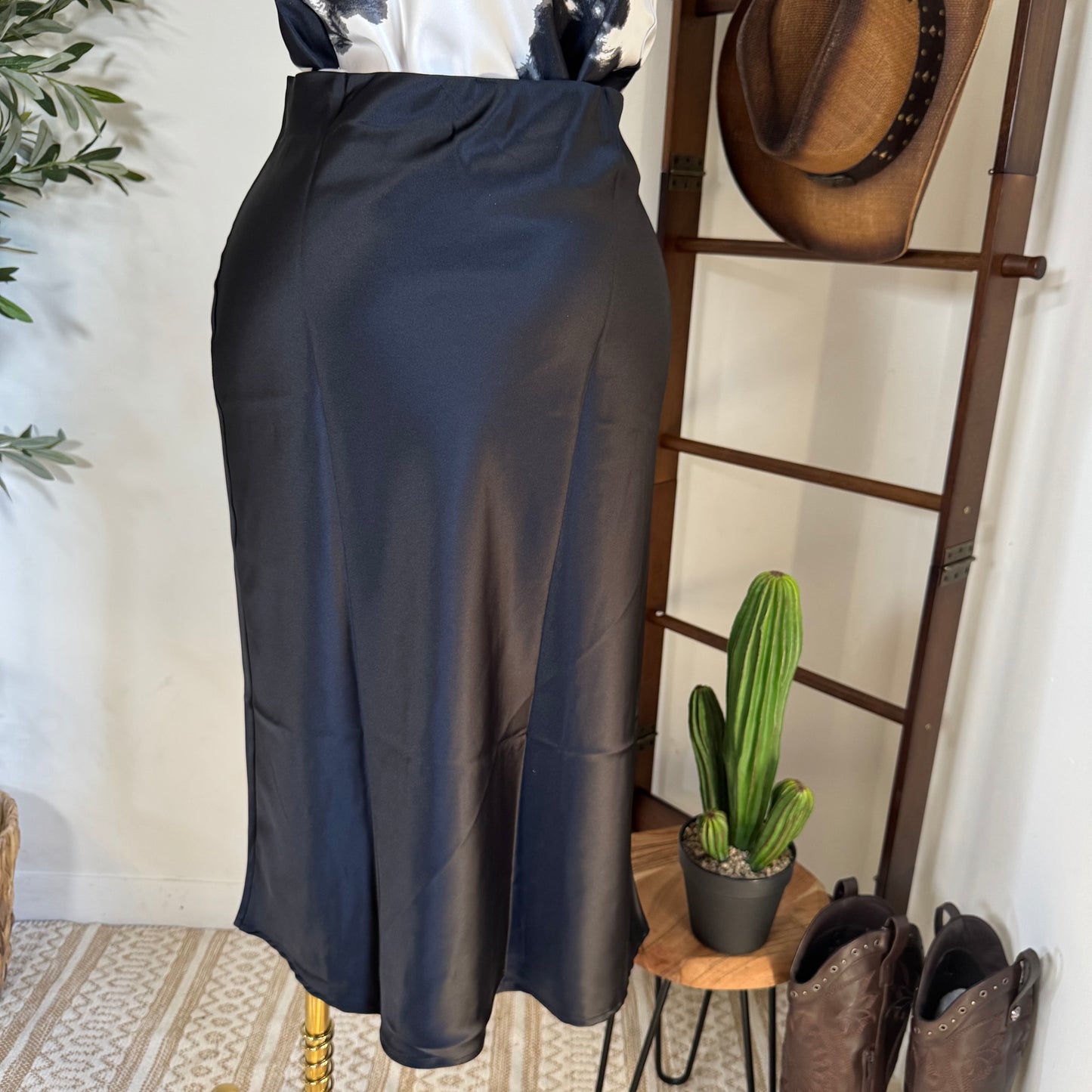 Satin Midi Skirt-Black