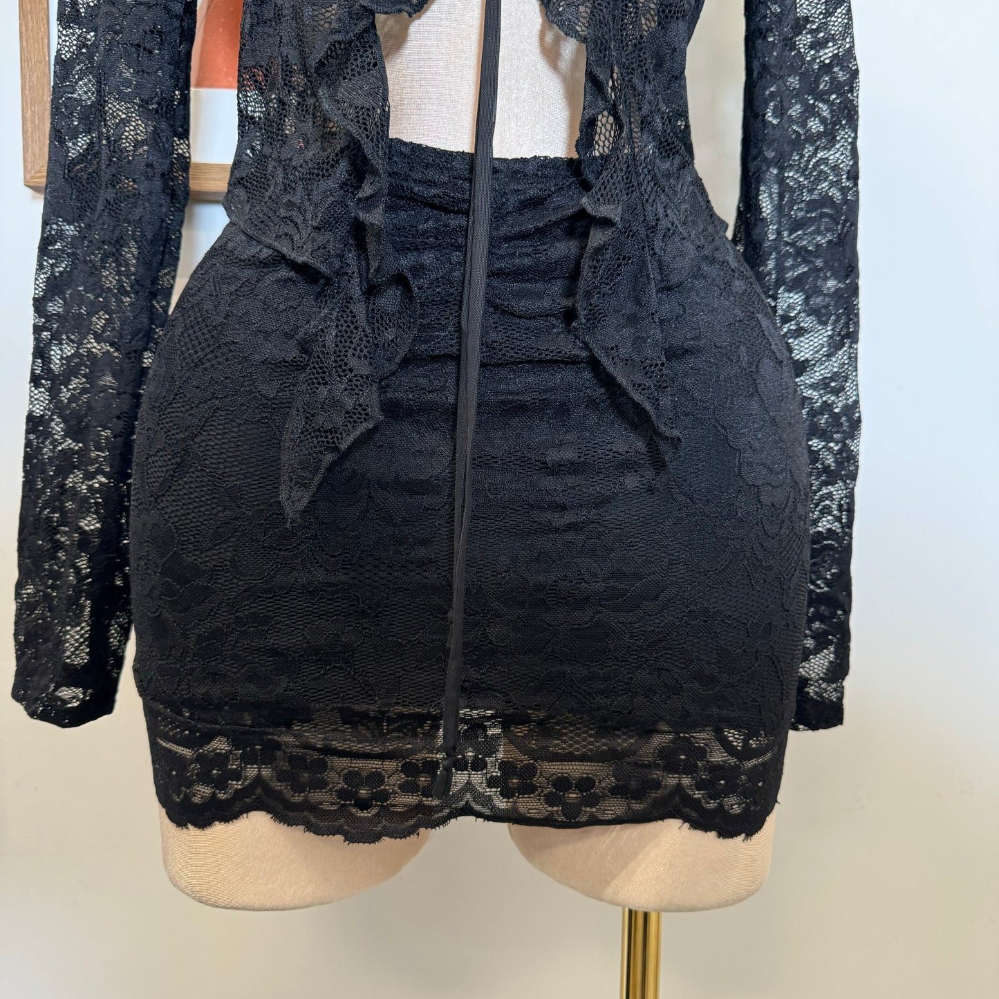 Sexy Lace Skirt-Black