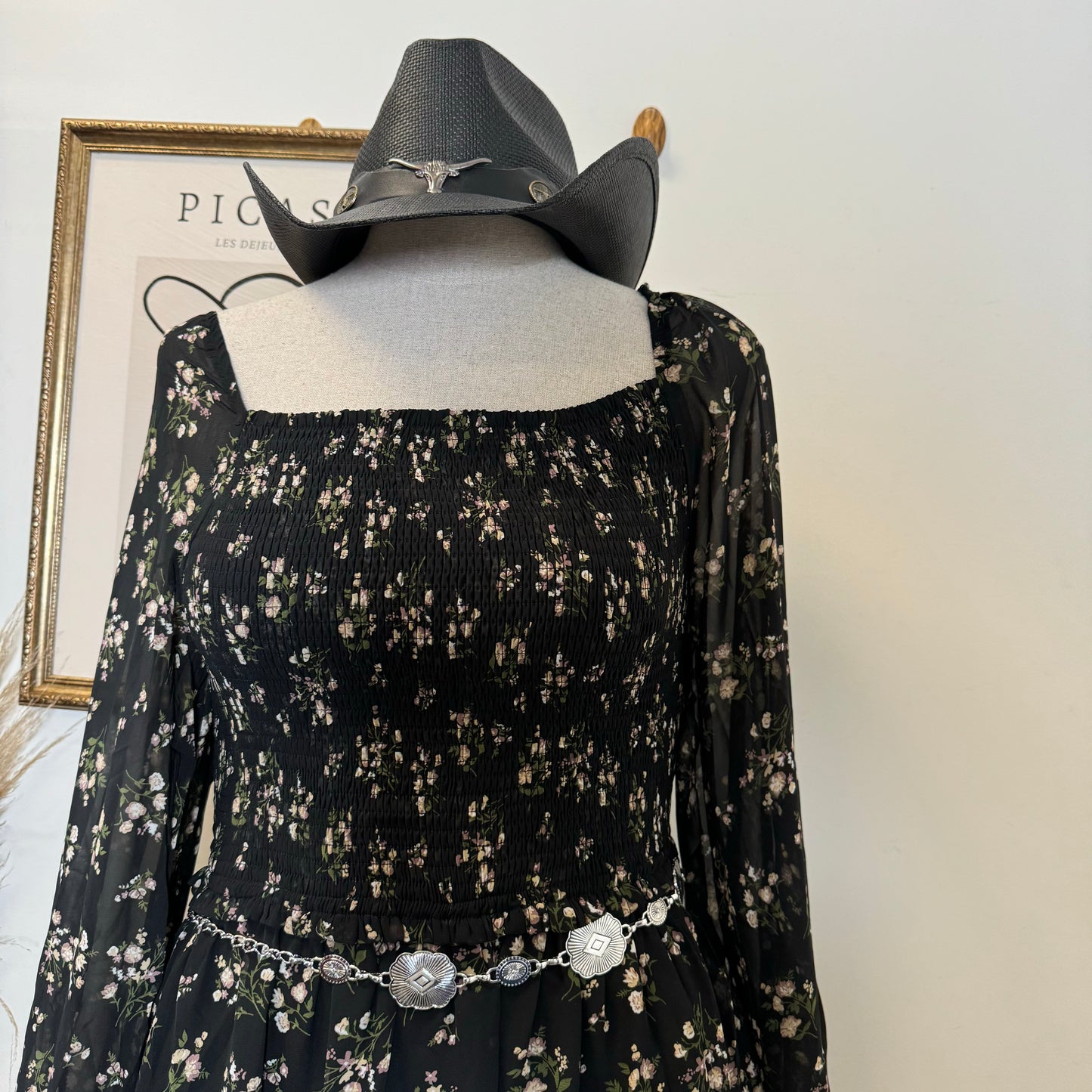 Plus size Long Sleeve Dress-Black