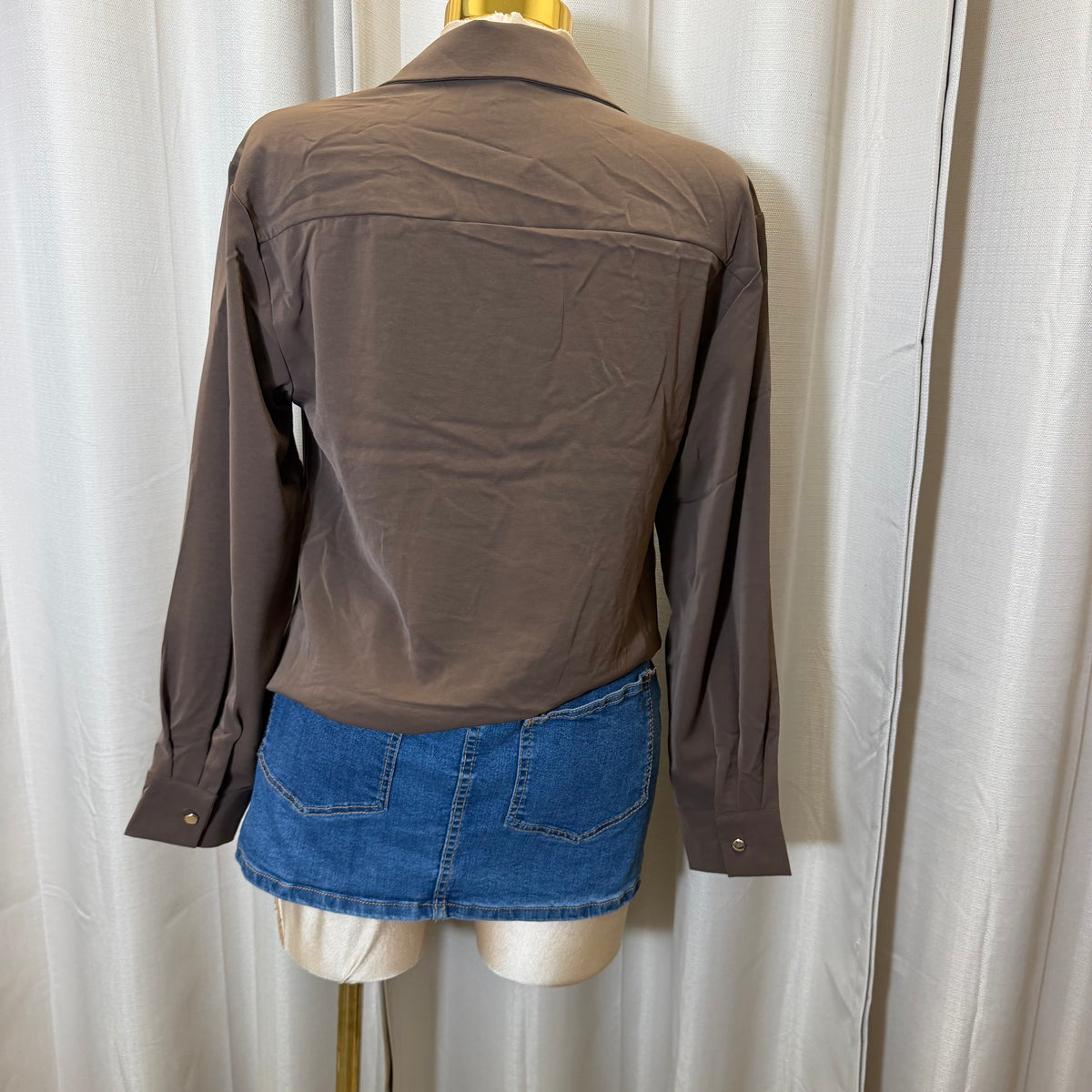 Long sleeve Satin Top-Cocoa