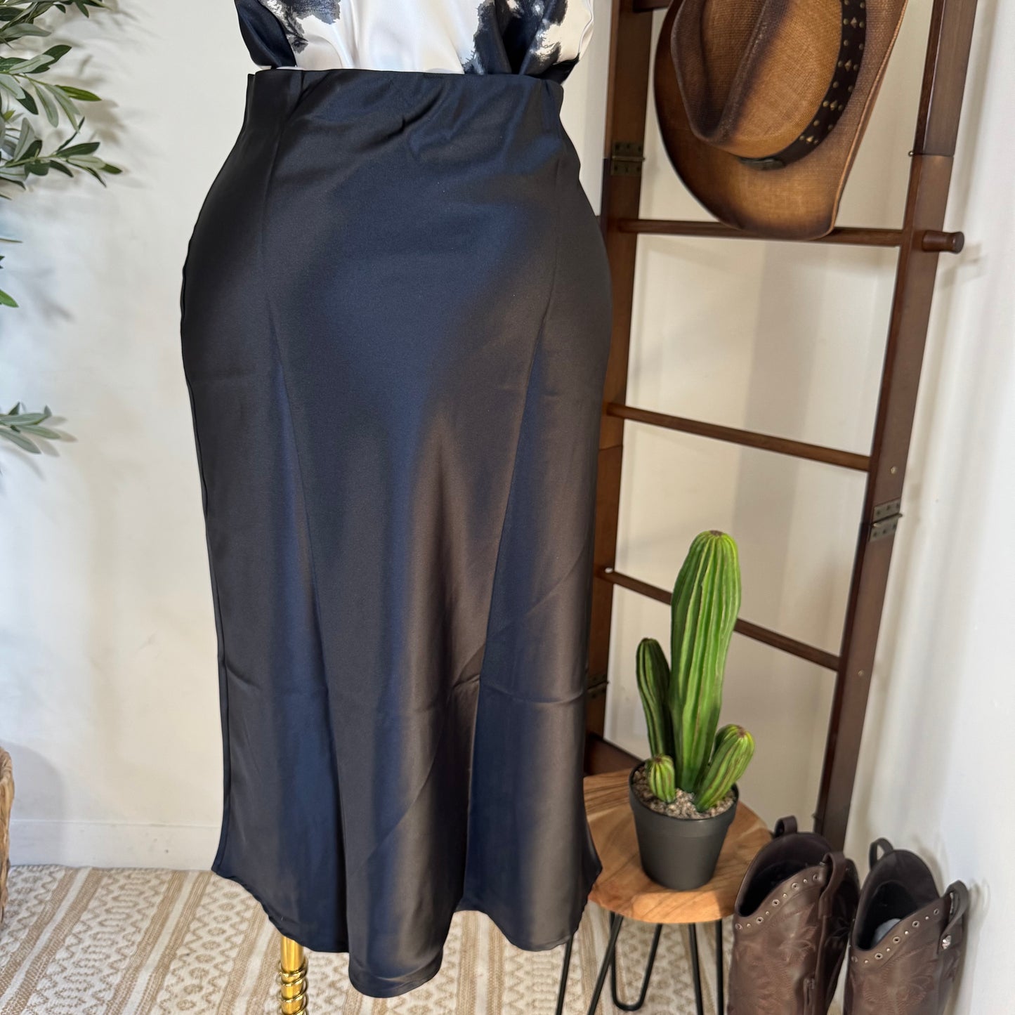 Satin Midi Skirt-Black