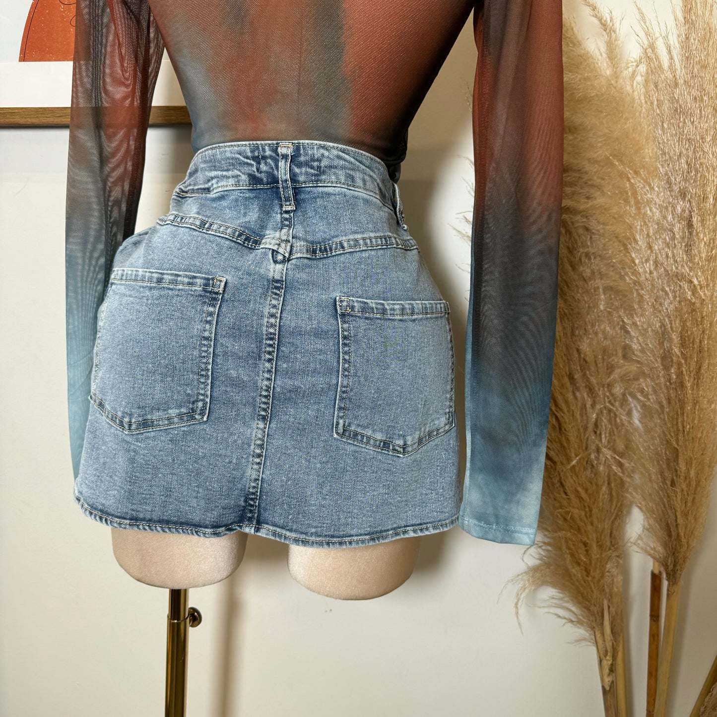 Chica Sexy Denim Skirt-Blue