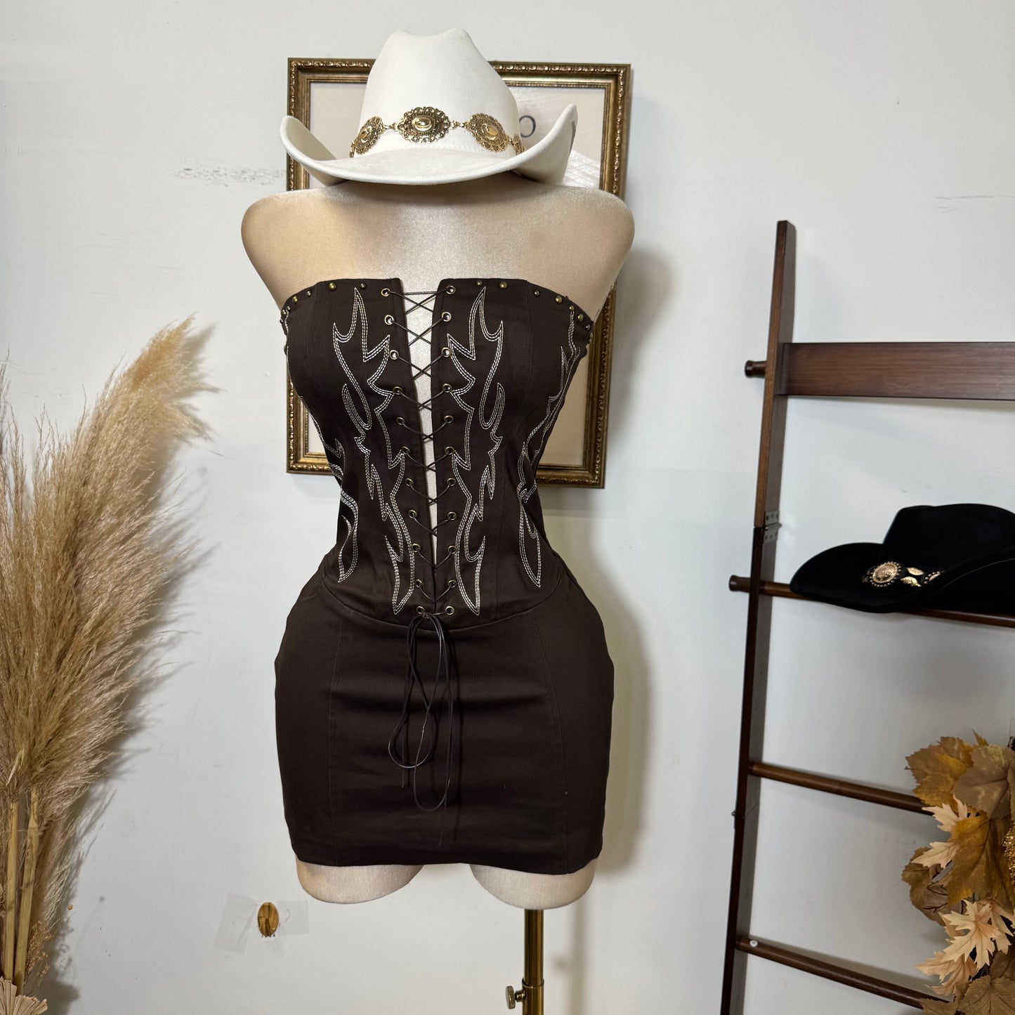 La Yaquesita Corset Dress -Brown