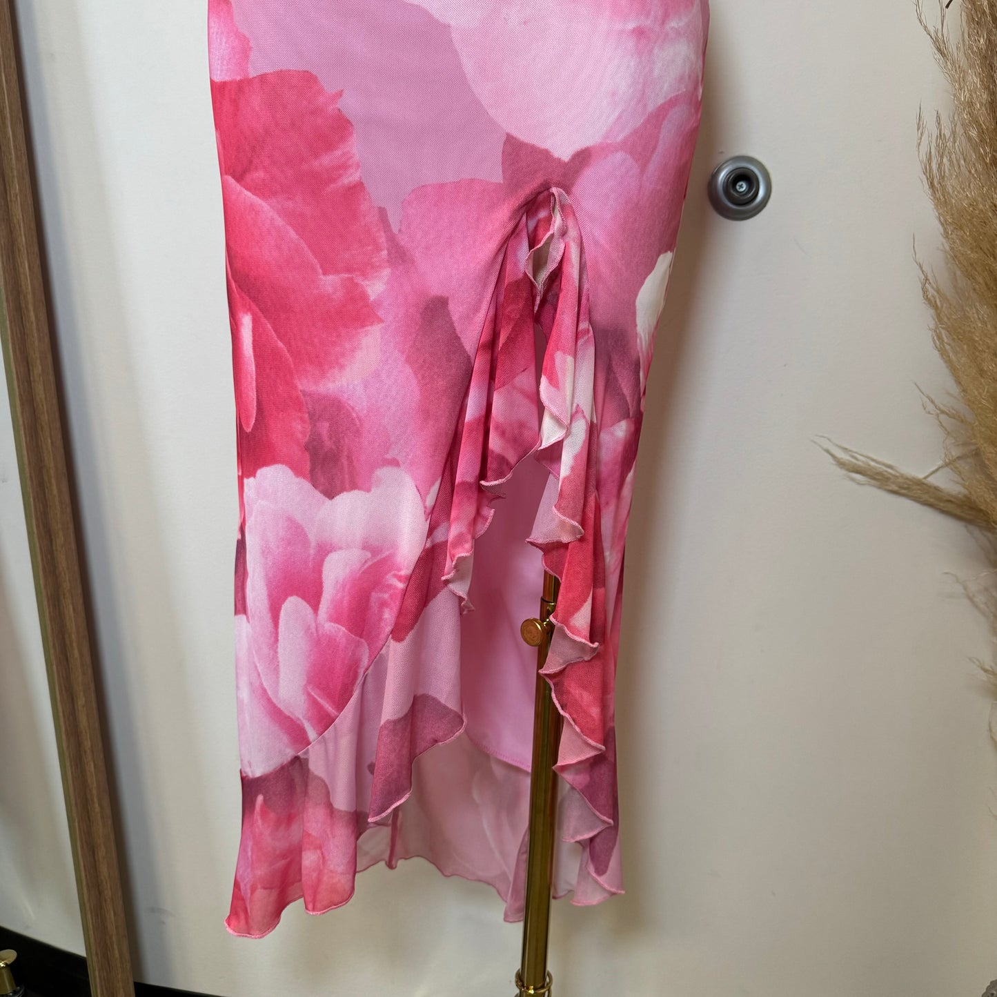 Zabrina Floral Ruffle Slit Mesh Dress-Pink