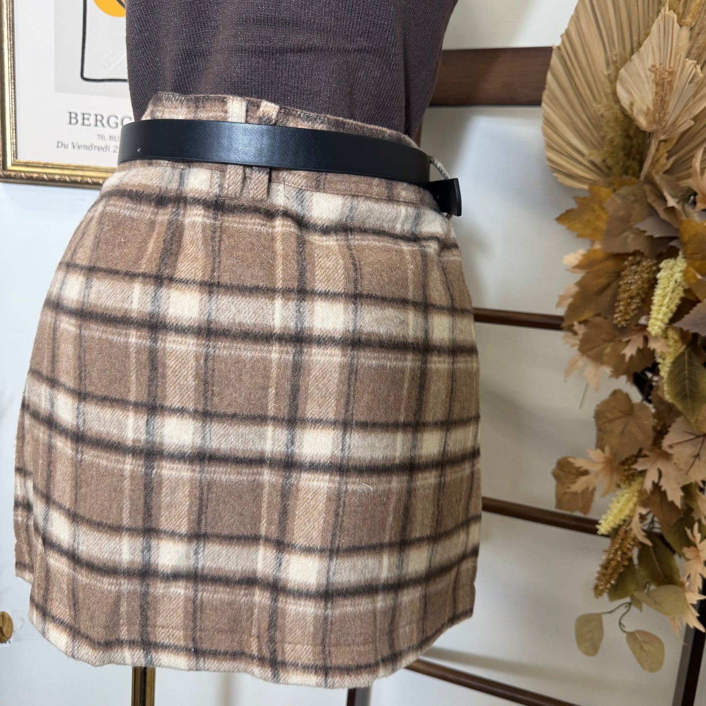 Brushed Plaid Mini Skirt-Khaki/Cream
