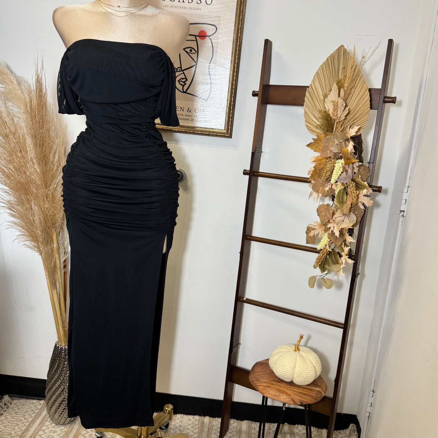 Long Maxi Off Shoulder Dress-Black
