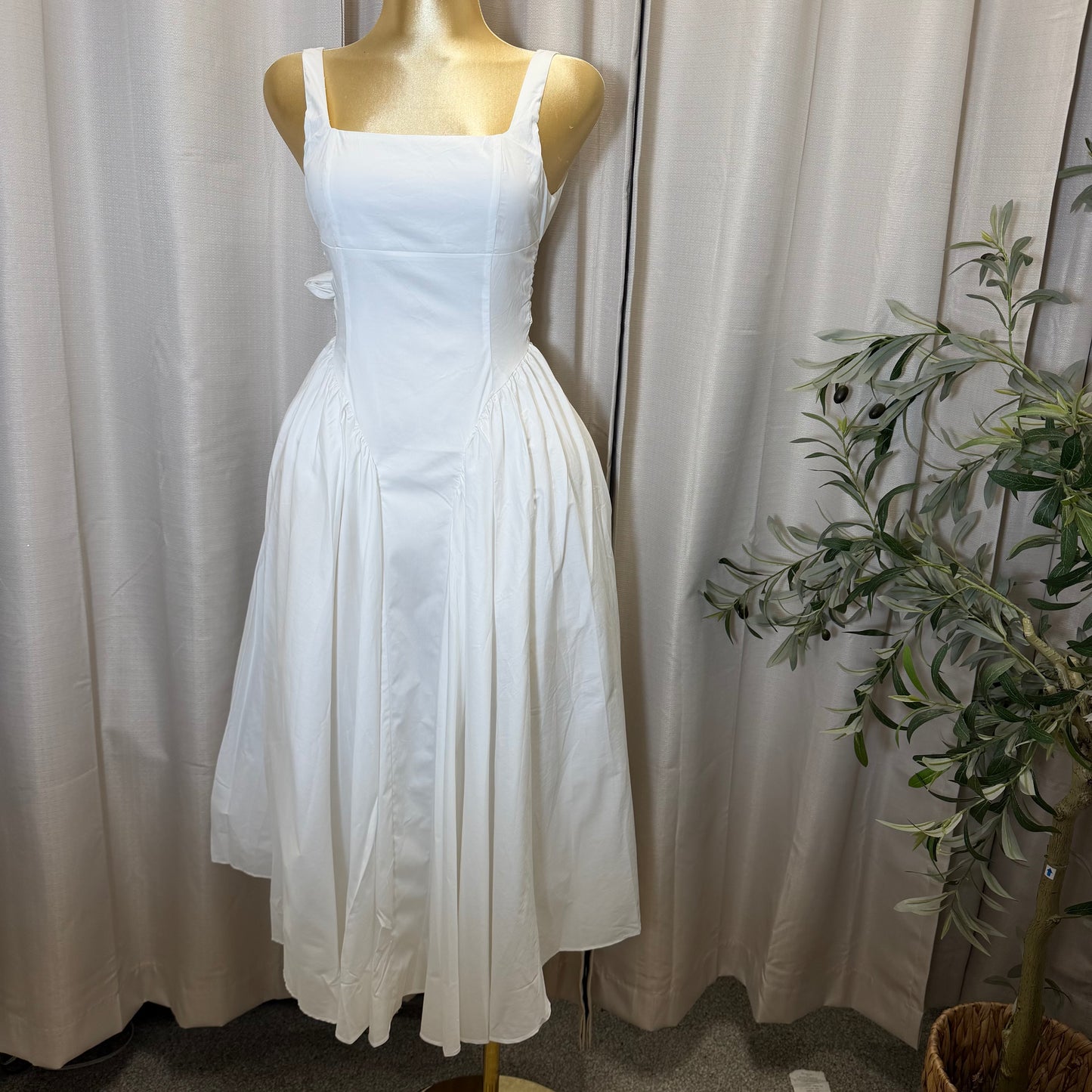 Poplin Back Ribbon MIdi Dress-White