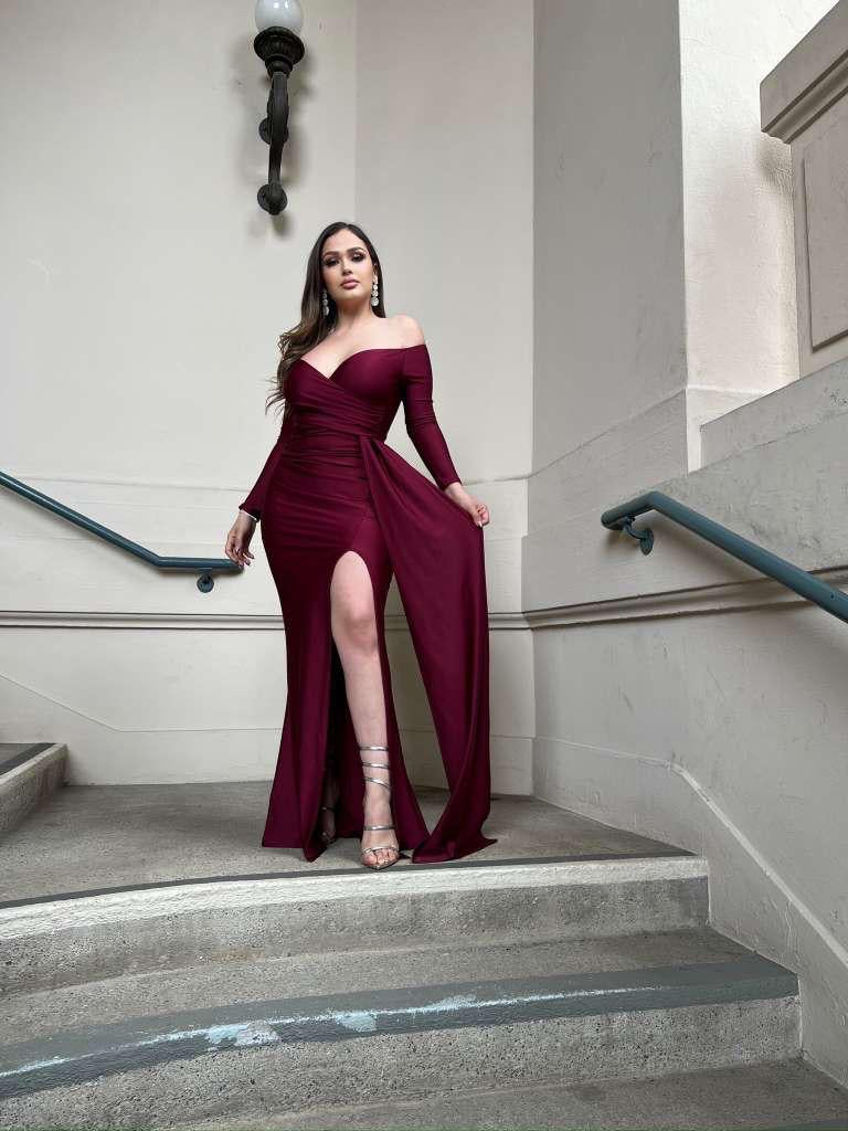 Off shoulder long sleeve Maxi Dress-Wine