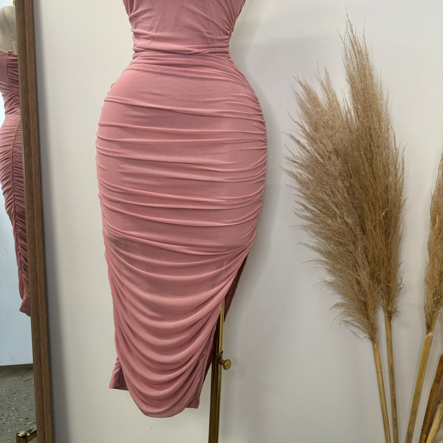 Inara Mesh Twist Halter Neck Midi Dress-Mauve