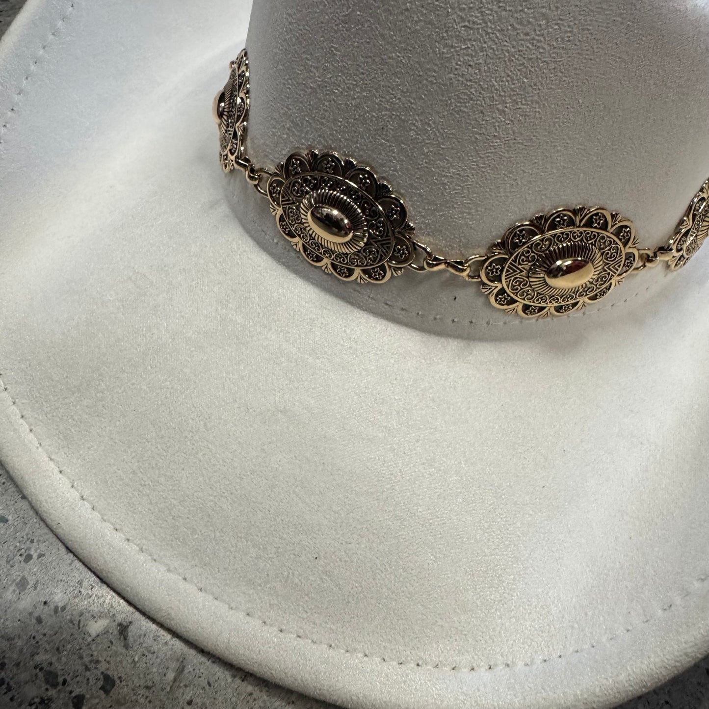 white Hat With Gold Chain-White