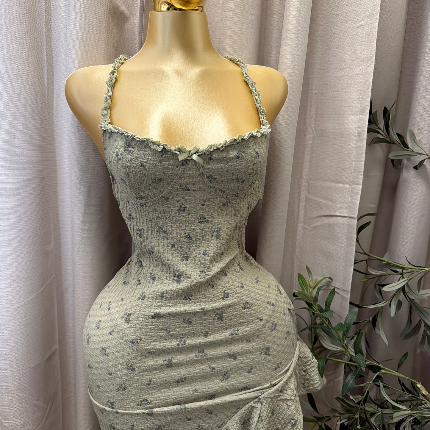 Floral printed open back maxi Dress-Sage