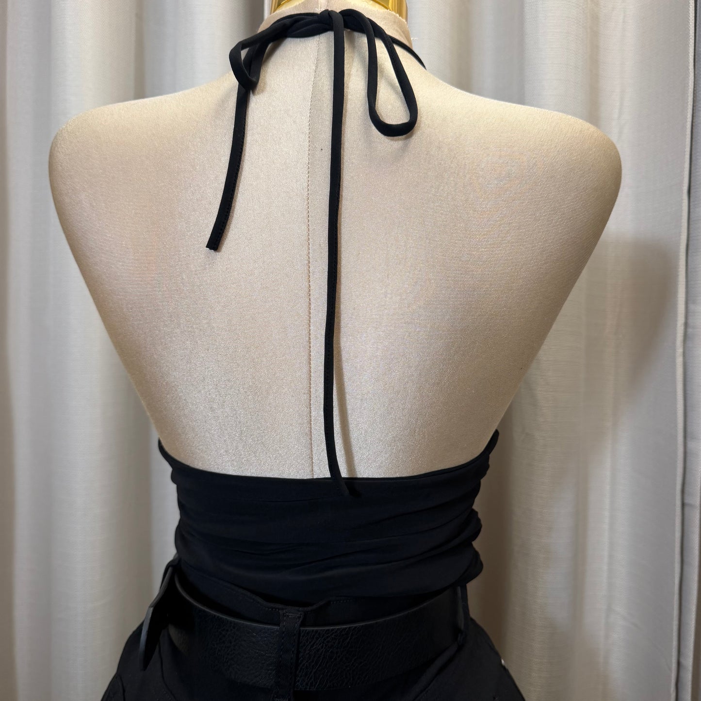 Halter open back Ruched Top-Black
