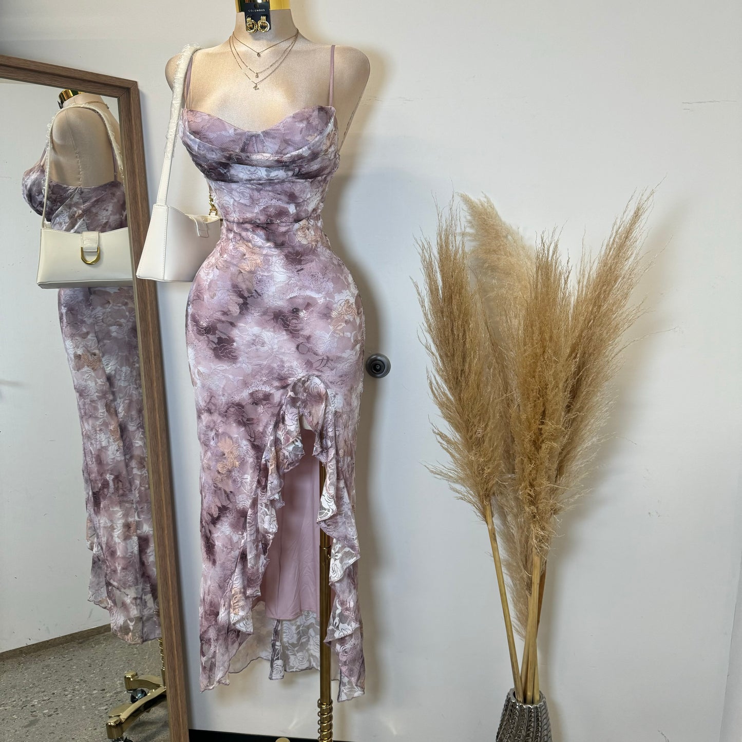 Mismaloya Lace Dress-Multi Pink